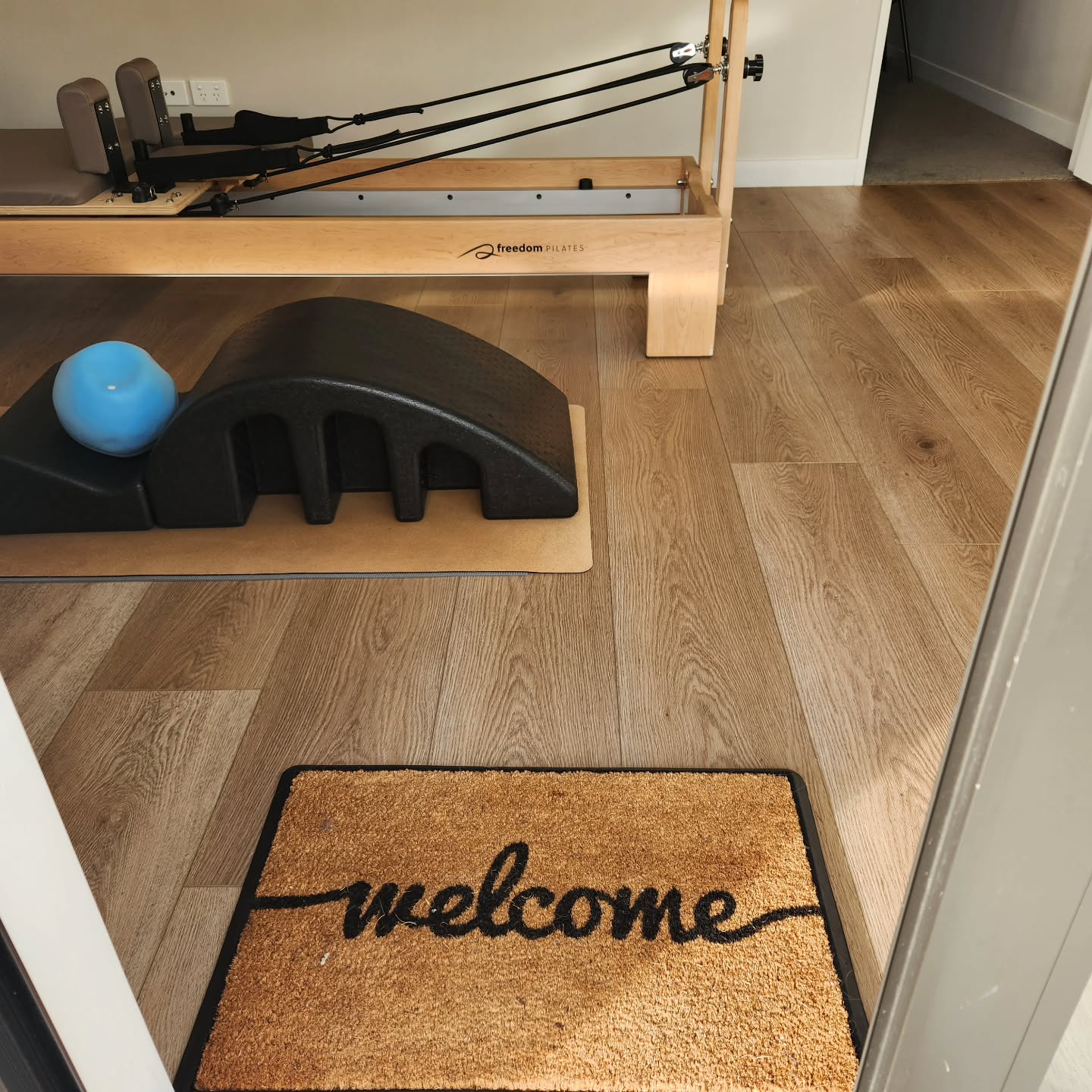 Welcome to SK Bodyworks!
Will i be seeing you for pilates or massage this week?
#waimauku #matpilatesauckland #reformerclassesauckland #kumeu #huapai #muriwai #riverhead #pilatesstudio