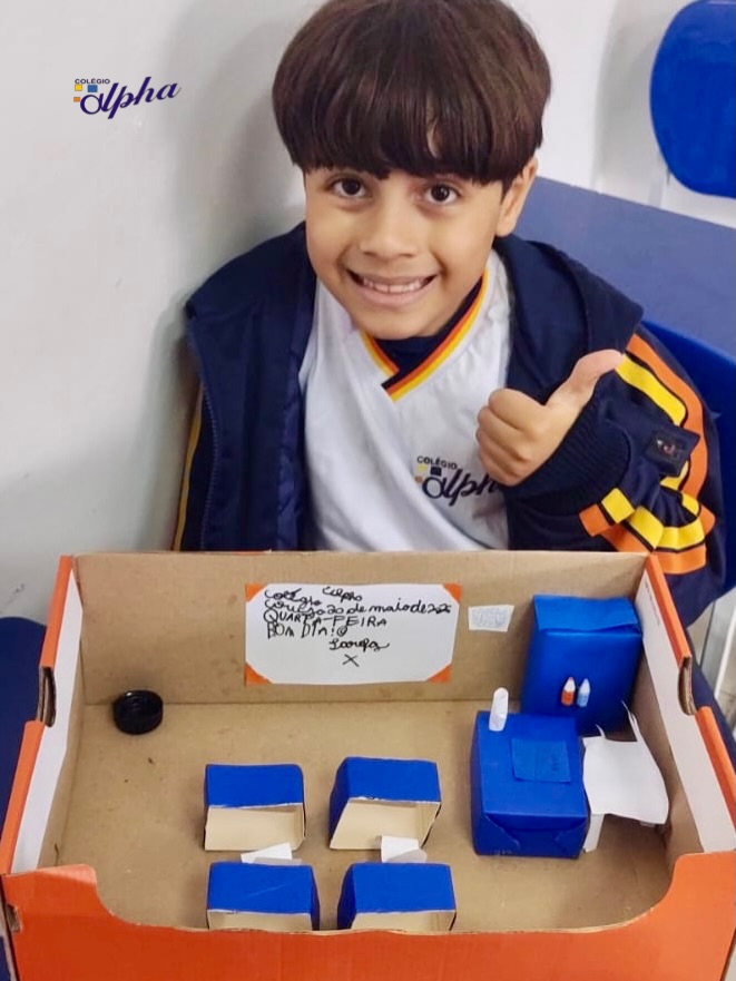 Maquete da sala de aula. 💙