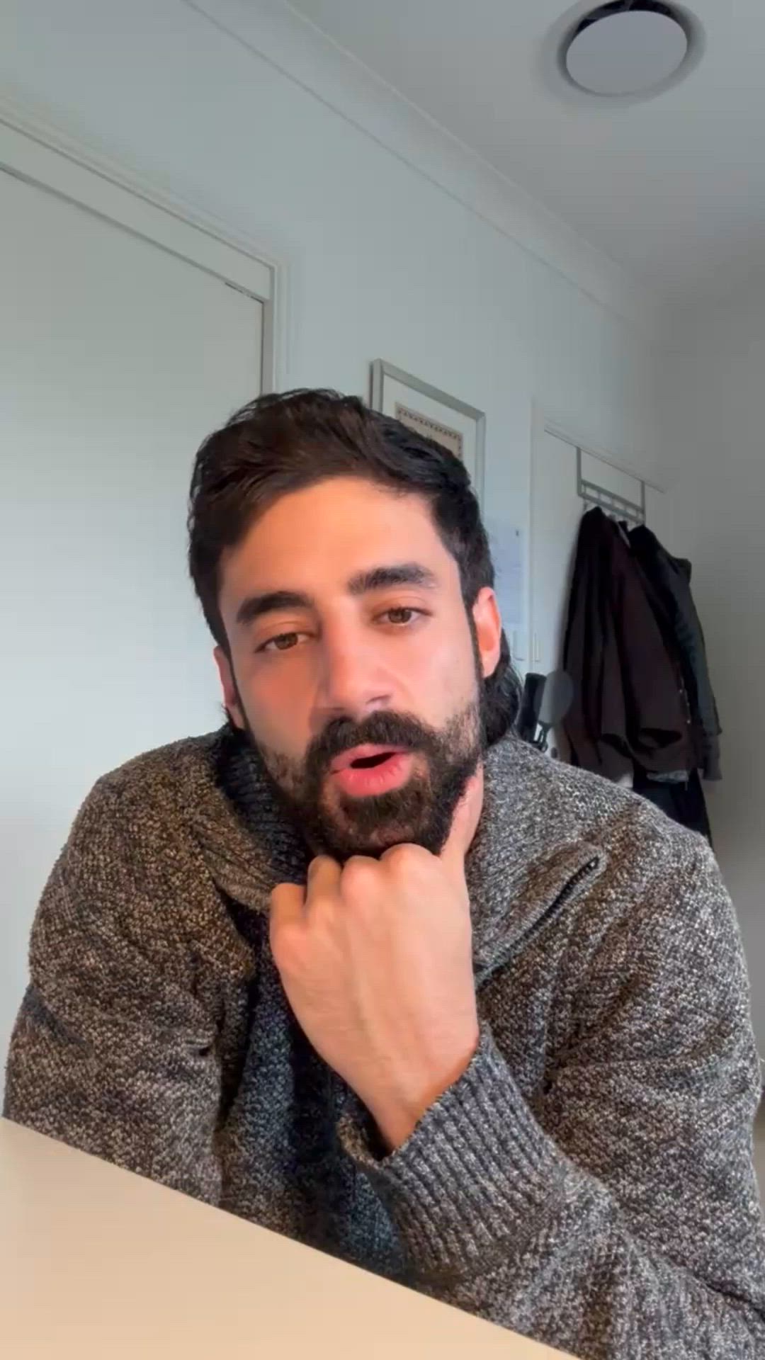 This EOFY, help us continue to provide vital support to teachers and students by making Shakespeare accessible, understandable and, most of all, entertaining.
Donations over are $2 are tax deductible, and every contribution, no matter how small, makes a difference.
Donate here: https://www.sportforjove.com.au/support or via the link in our bio.
#eofycampaign #supportthearts #shakespeareineducation #artseducation #fundingthearts #donatetothearts