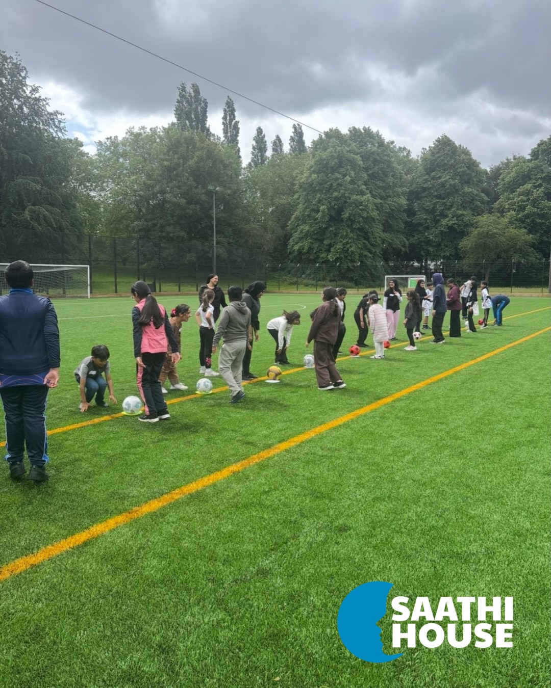 🏈 What a fantastic weekend at our NFL Flag Football launch!
We were delighted to see such a great turnout, with so many young people learning new skills and enjoying the game in a fun and welcoming environment.
We will be running weekly NFL Flag Football sessions every Sunday.
✅ Mixed sessions for girls and younger boys
✅ Separate sessions for older boys
✅ Male and female coaches leading sessions
Whether you’re new to the sport or already love the game, everyone is welcome to come along and get involved.
📧 For more information: Clare@saathihouse.org
#NFLFlag #FlagFootball #YouthSports #GirlsInSport @nfluk @nflflag