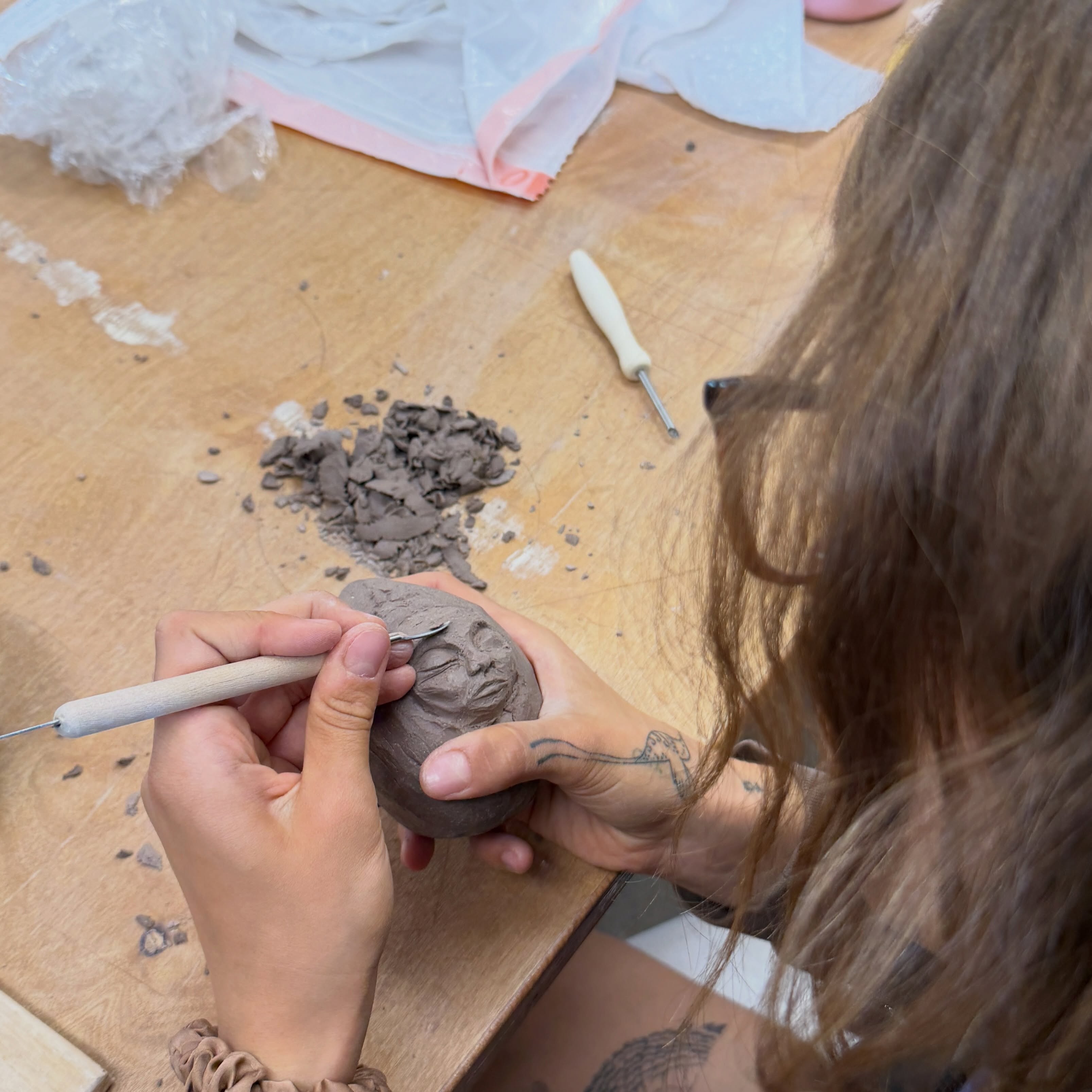 A glimpse of what we made together in Whistling Vessels of Memory at @crealdeschoolofart .
Thank you for bringing your curiosity, your laughter, and for sharing time and knowledge like clay in our hands. I’m truly grateful you chose to spend your time with me, learning, creating, and laughing.