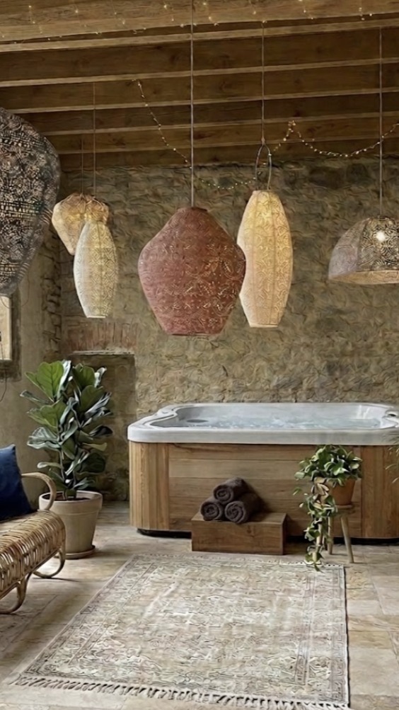 Le soleil pointe son nez en Bretagne (enfin bientôt .....) ! Profitez pleinement de votre jardin ou terrasse grâce à mon offre spéciale Outdoor.
Que ce soit pour un simple conseil shopping (conseils mobilier, luminaires, déco dès 100€) ou une conception sur-mesure complète avec mes différents partenaires pro, nous créons un espace chaleureux et fonctionnel.
Ici conception d'un espace détente avec jacuzzi @xavierjanof 😍
#amenagementexterieur #artdevivredehors #terrasse #conceptoutdoor #decoratrice22 #paimpol #perrosguirec #saintbrieuc #lecameliadelou #architectureinterieure