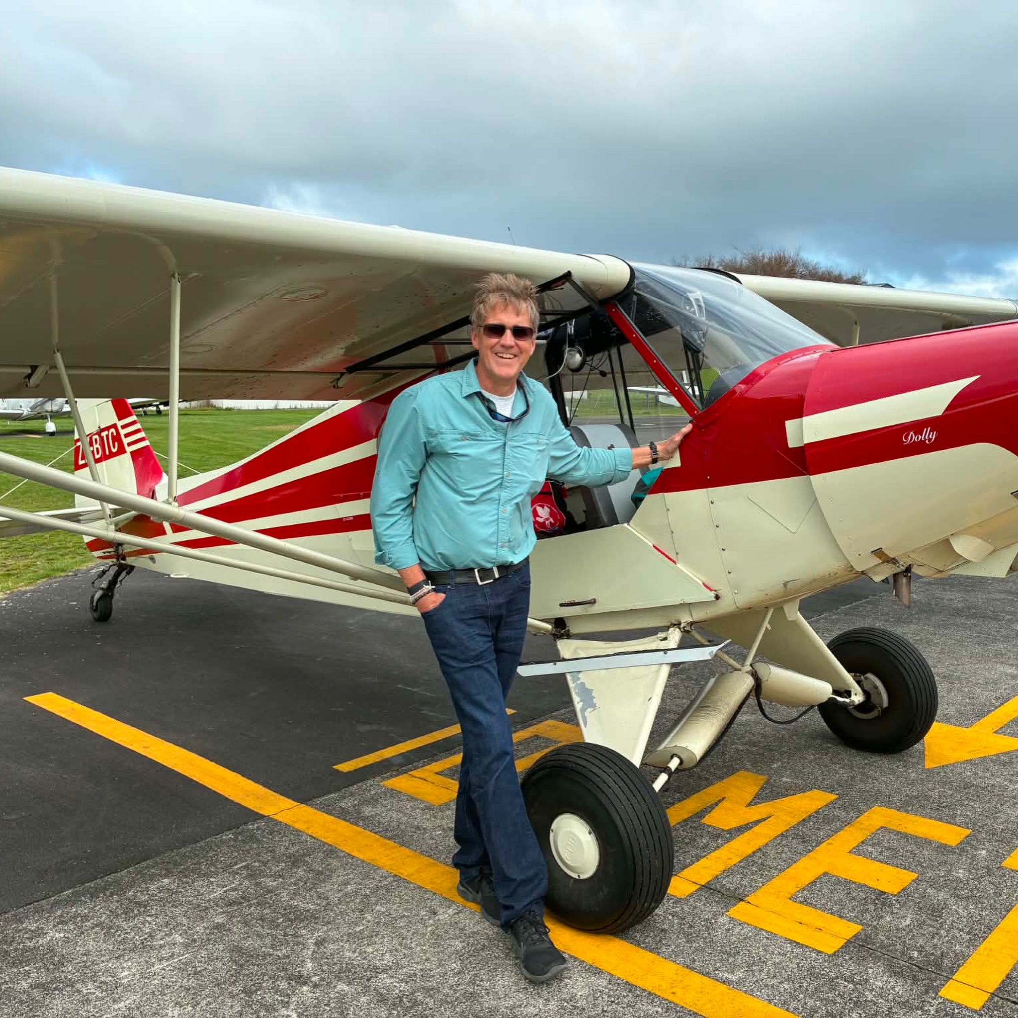 Eric Hendrickson is a FedEx freight pilot and had a hankering to fly a light aeroplane in NZ, find out about Mountain Flying and try out a Supercub.
The trade off was he had to bring some freight with him. These things all came together today, the only thing missing was suitable weather. However some would argue mountain flying training should have some weather challenges which we had to deal with winds, rain showers and turbulence.
Well done Eric, hopefully you will come back for some more practice and maybe some more sunshine next time ☀️
#pipercub #supercub #pa18 #mountainflying #nzaviation