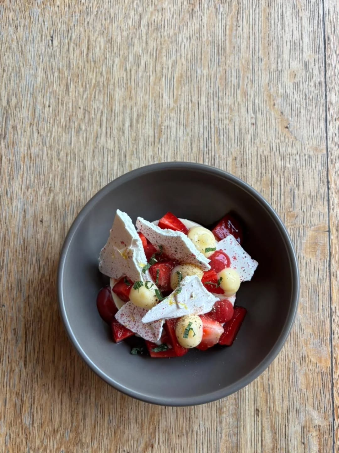 Newest addition to the menu, the Eastfield mess. Fresh strawberries, creme patisserie, lemon & strawberry curds, black pepper meringue 👌 #etonmess