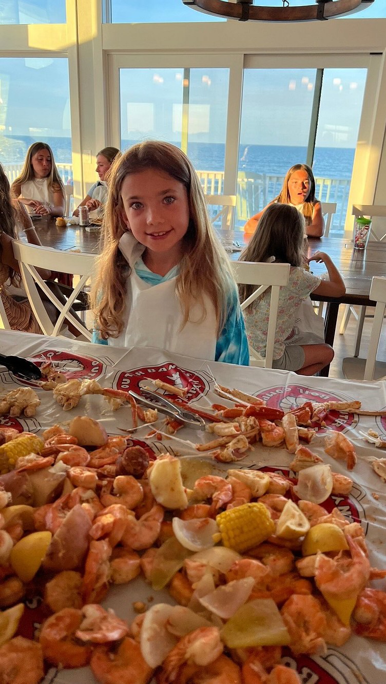 Crab Legs? Mussels? Lobster Tails?
#seafoodboil #outerbanks #outerbanksboilco #seafoodlovers