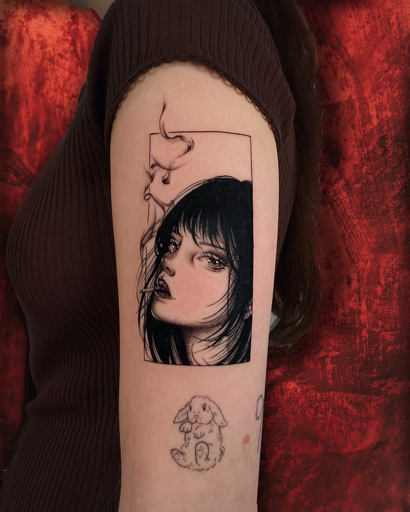 🖤 Soft gaze. Sharp lines. Smoky details. 🖤
This stunning black & grey piece was created by our resident artist @venusxtattoo , blending delicate beauty with a dark, cinematic edge. The contrast, the expression, the flowing smoke… every detail is pure perfection.
✨ Tattoo by @venus
📍 SixtyInk, Denmark Street, Soho
⚡ Walk-ins welcome daily
📩 DM us to book with Venus
Because tattoos don’t have to shout to make a statement.
#SixtyInk #VenusTattoo #BlackAndGreyTattoo #FinelineTattoo #AnimeTattoo