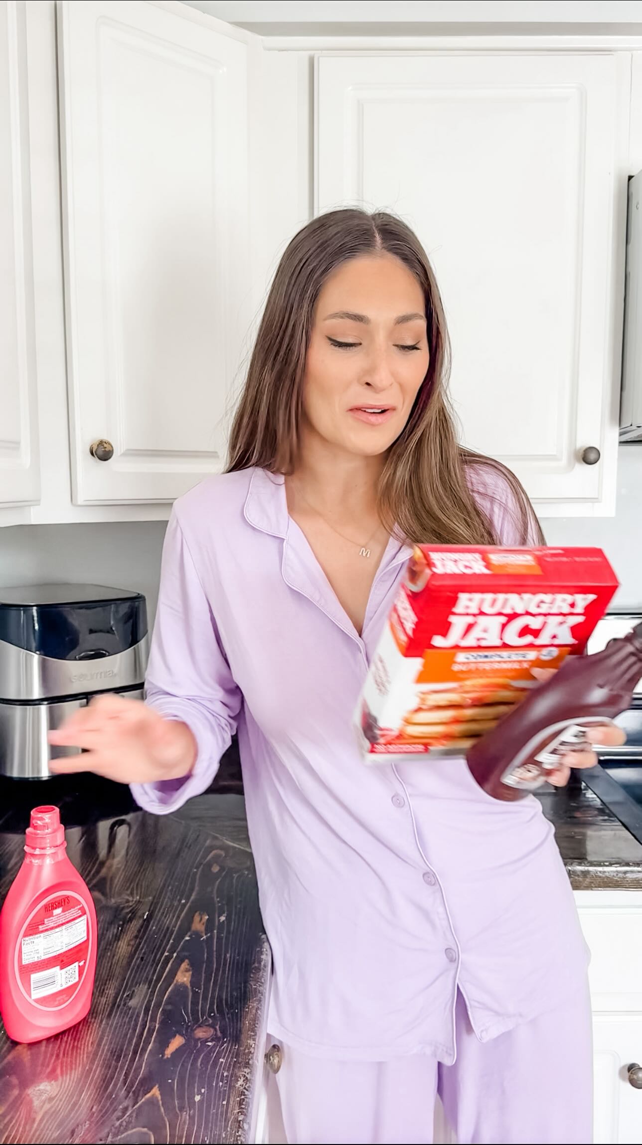 P.S. we’re loving the @henckels_usa pans!
#louisvillecreators #momsunder30 #workingmomma