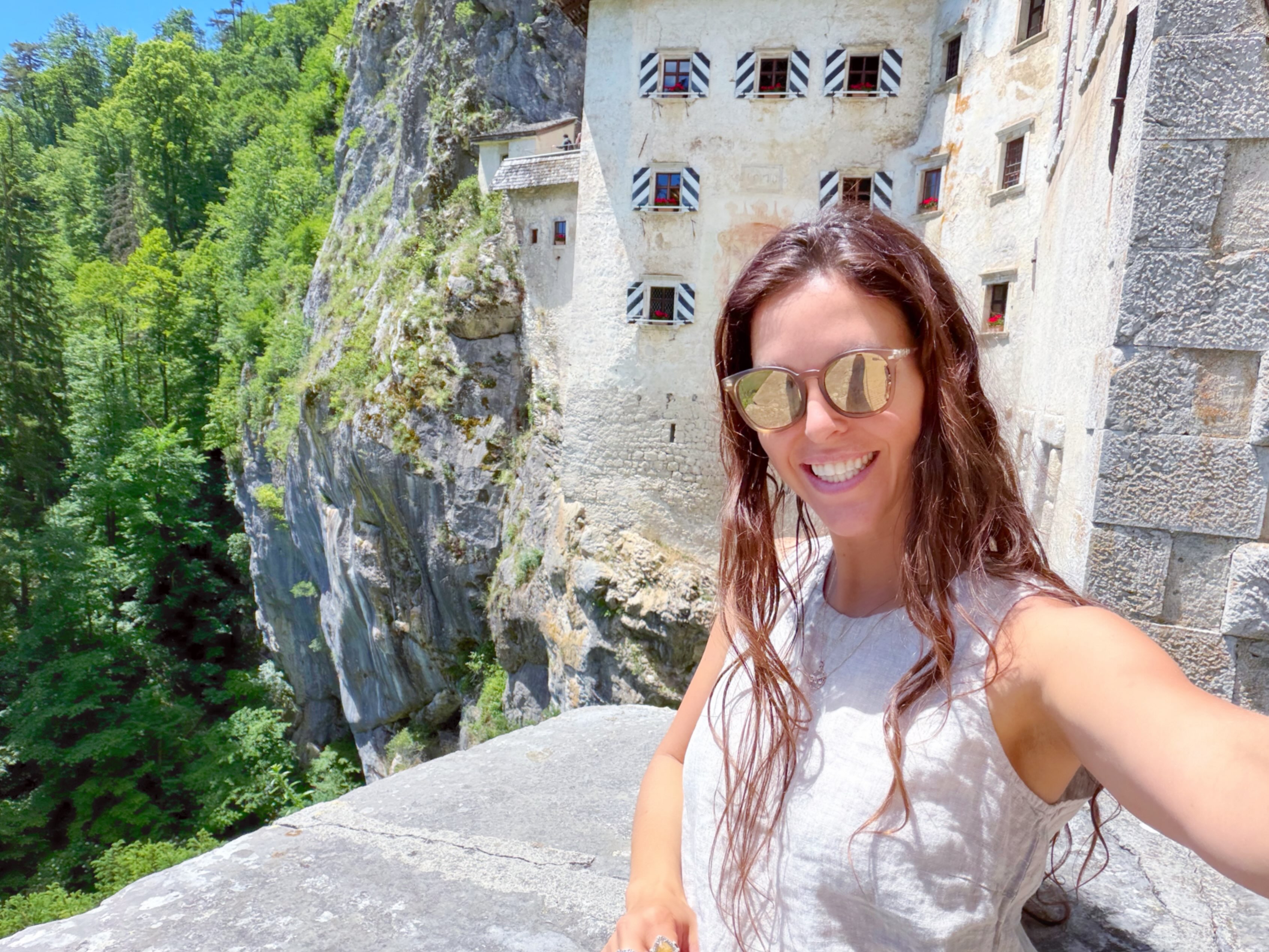 Hidden gems are tucked all over this country, and I have absolutely loved charting road trip stops at a smattering of Slovenian sites… including this castle (never in my life have I see a castle built into a cliff over and connected to an entire cave system), caves (we took a train through @PostojnaCave… big hit with my son!), vegan cafés (like @Avokado.Koper on a tiny cobblestone street!), Michelin starred restaurants (definitely coming back for @HisaFranko and @RestaurantMilka), exquisite farm to table spots (@Majerija made the best soup I have ever tasted), biohotels (a certification I didn’t even know existed!) with eco shops (@HotelSt.Daniel), shrines high up in the alps, all of the marvels of the natural world of course, and oh so much more. In the middle of seemingly nowhere lies sheer magic.