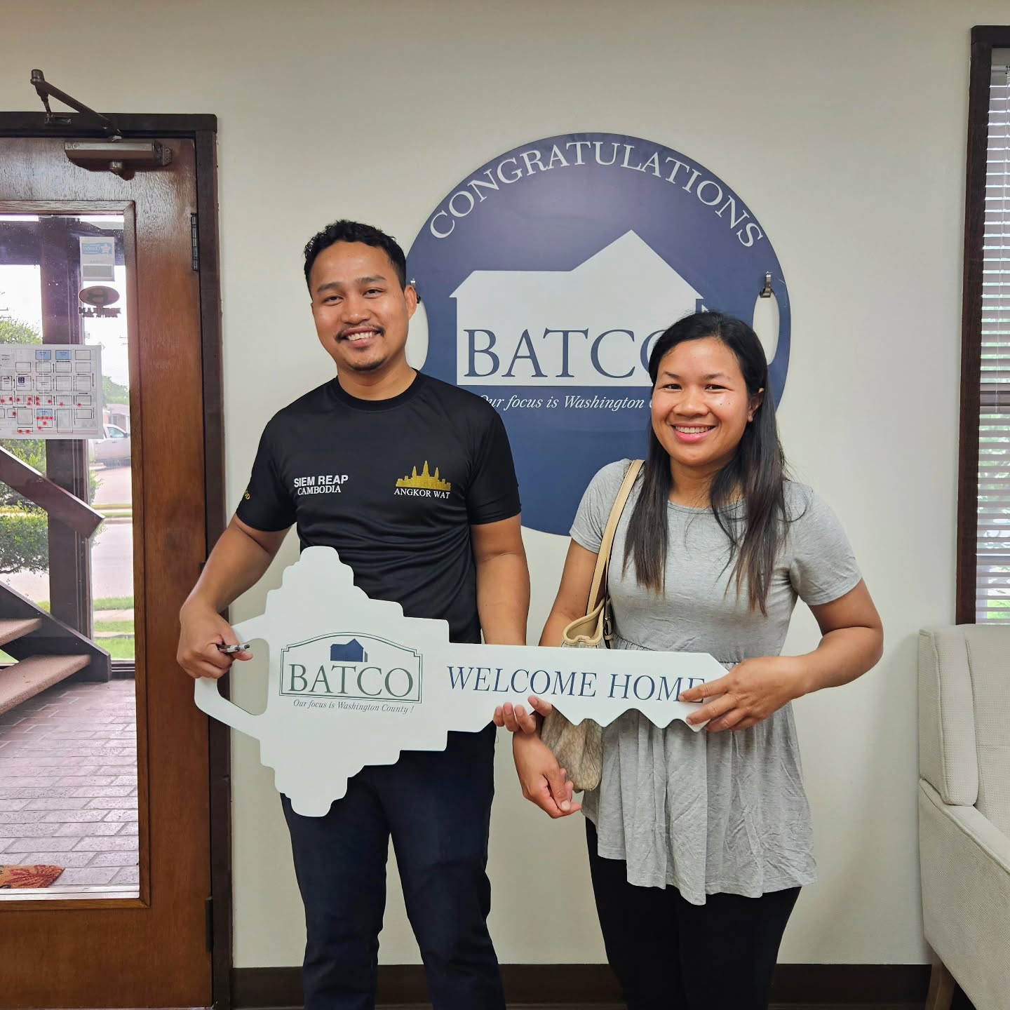 🏡✨ Congratulations to this wonderful couple on the purchase of their new home! Thank you for trusting us to be part of such a special milestone.
A big thank you to everyone involved in this file for helping make for a smooth closing process from start to finish.
And if you haven’t tried them yet, make sure to support the new homeowners over at Burton Seafood and Steahouse next time you're hungry! 🦞🥩
#BATCO #ClosingSuccess #realestate