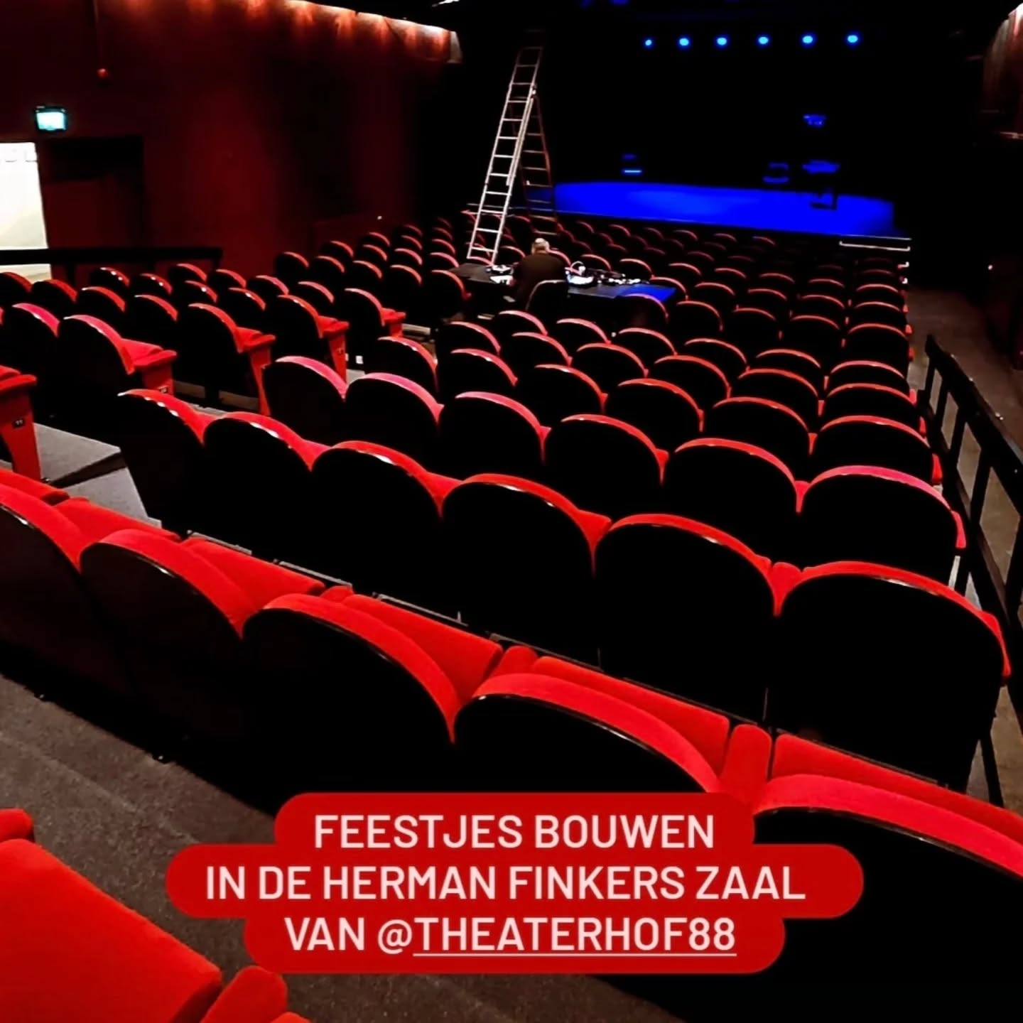Vanavond de laatste reguliere show van de try-out tournee van @thijskemperink in @theaterhof88. Hierna volgen nog 3 shows in de openlucht voor de zomerstop. Na de zomer maken wij ons op voor premiรจre van 'Tot het uiterste gedreven' op 23 oktober. Kijk voor de volledige speellijst op www.thijskemperink.nl