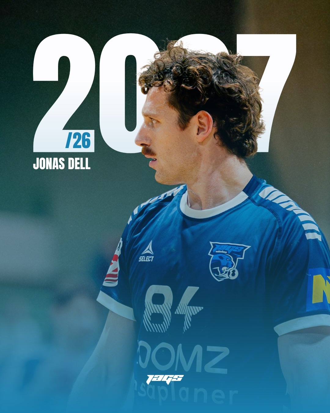 Vertragsverlรคngerung #JD84 ๐
Auch in der Saison 2026/27 wird Jonas Dell weiterhin das JAGS-Trikot tragen ๐
Der 2-Meter-Kreisspieler kam bereits im Jรคnner 2024 nach Bad Vรถslau und bleibt unserem Team auch in der kommenden Saison erhalten.
๐ฏ๏ธ Jonas Dell:
โ๐๐ค๐ฉ ๐ง๐ณ๐ฆ๐ถ๐ฆ ๐ฎ๐ช๐ค๐ฉ ๐ด๐ฆ๐ฉ๐ณ, ๐ฅ๐ช๐ฆ ๐๐ฆ๐ช๐ด๐ฆ ๐ฎ๐ช๐ต ๐ฅ๐ฆ๐ฏ ๐๐๐๐ ๐ธ๐ฆ๐ช๐ต๐ฆ๐ณ๐ป๐ถ๐ง๐ถฬ๐ฉ๐ณ๐ฆ๐ฏ. ๐๐ช๐ณ ๐ฉ๐ข๐ฃ๐ฆ๐ฏ ๐ถ๐ฏ๐ด ๐ฃ๐ฆ๐ด๐ฐ๐ฏ๐ฅ๐ฆ๐ณ๐ด ๐ช๐ฏ ๐ฅ๐ฆ๐ฏ ๐ญ๐ฆ๐ต๐ป๐ต๐ฆ๐ฏ ๐๐ฐ๐ฏ๐ข๐ต๐ฆ๐ฏ ๐ช๐ฏ ๐ฆ๐ช๐ฏ๐ฆ๐ฏ ๐ณ๐ช๐ค๐ฉ๐ต๐ช๐จ๐ฆ๐ฏ ๐๐ข๐ถ๐ด๐ค๐ฉ ๐ด๐ฑ๐ช๐ฆ๐ญ๐ฆ๐ฏ ๐ฅ๐ถฬ๐ณ๐ง๐ฆ๐ฏ. ๐๐ค๐ฉ ๐ฃ๐ช๐ฏ ๐ด๐ต๐ฐ๐ญ๐ป, ๐ข๐ถ๐ค๐ฉ ๐ฏ๐ขฬ๐ค๐ฉ๐ด๐ต๐ฆ ๐๐ข๐ช๐ด๐ฐ๐ฏ ๐ง๐ถฬ๐ณ ๐ฅ๐ช๐ฆ๐ด๐ฆ๐ฏ ๐ฃ๐ฆ๐ฎ๐ฆ๐ณ๐ฌ๐ฆ๐ฏ๐ด๐ธ๐ฆ๐ณ๐ต๐ฆ๐ฏ ๐๐ถ๐ง๐ด๐ค๐ฉ๐ธ๐ถ๐ฏ๐จ ๐ข๐ญ๐ญ๐ฆ๐ด ๐ป๐ถ ๐จ๐ฆ๐ฃ๐ฆ๐ฏ ๐ถ๐ฏ๐ฅ ๐ฌ๐ข๐ฏ๐ฏ ๐ฆ๐ด ๐ฌ๐ข๐ถ๐ฎ ๐ฆ๐ณ๐ธ๐ข๐ณ๐ต๐ฆ๐ฏ, ๐ฅ๐ช๐ฆ ๐๐ช๐ฆ๐จ๐ฆ ๐ฎ๐ช๐ต ๐ฅ๐ฆ๐ฏ ๐๐ข๐ฏ๐ด ๐ช๐ฏ ๐ฅ๐ฆ๐ณ ๐๐ฉ๐ฆ๐ณ๐ฎ๐ฆ๐ฏ๐ฉ๐ข๐ญ๐ญ๐ฆ ๐ป๐ถ ๐ง๐ฆ๐ช๐ฆ๐ณ๐ฏ!โ
Damit bleibt unser Kreis-Duo auch nรคchste Saison unverรคndert! ๐ค
๐ธ @kevin.kada
#wearejags