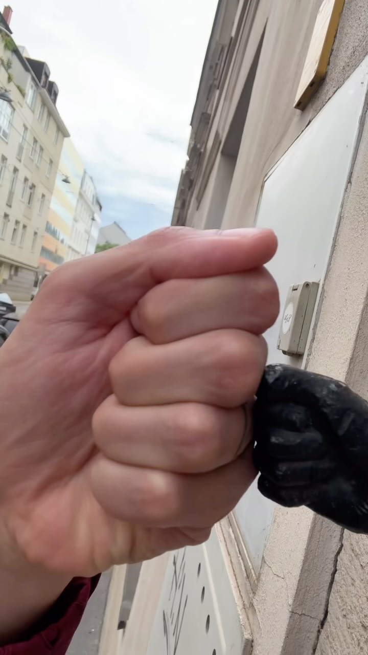 Random city check