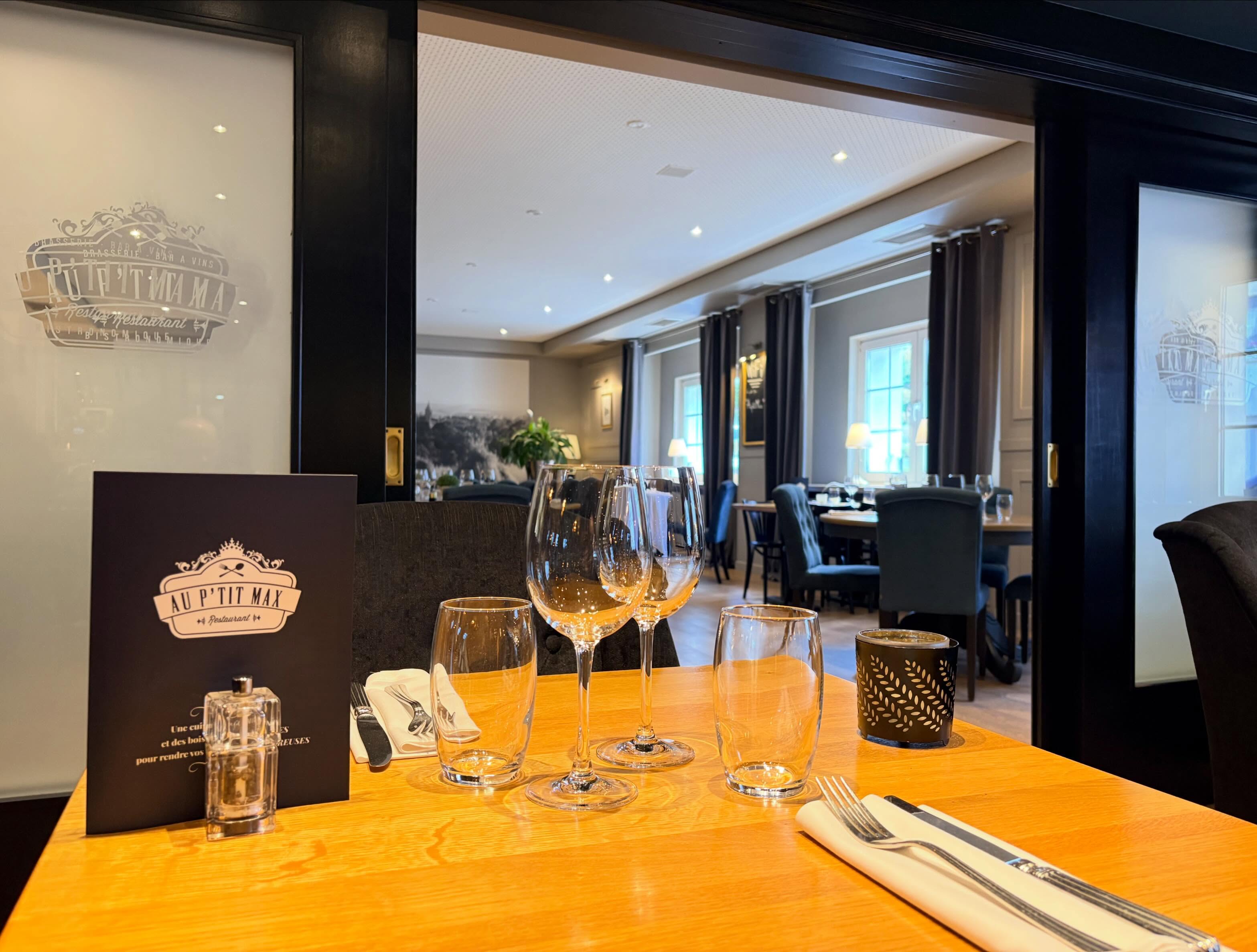 Retrouvez notre plat du jour pour le P’tit Max Kirchberg 🍷🙂☀️bonne journée 😋
📞 Contact & Réservations :
🖥️ www.auptitmax.lu
contact@auptitmax.lu
Kirchberg📩 23, Rue de la Lavande L-1923 Luxembourg
☎️ +352 43 95 19