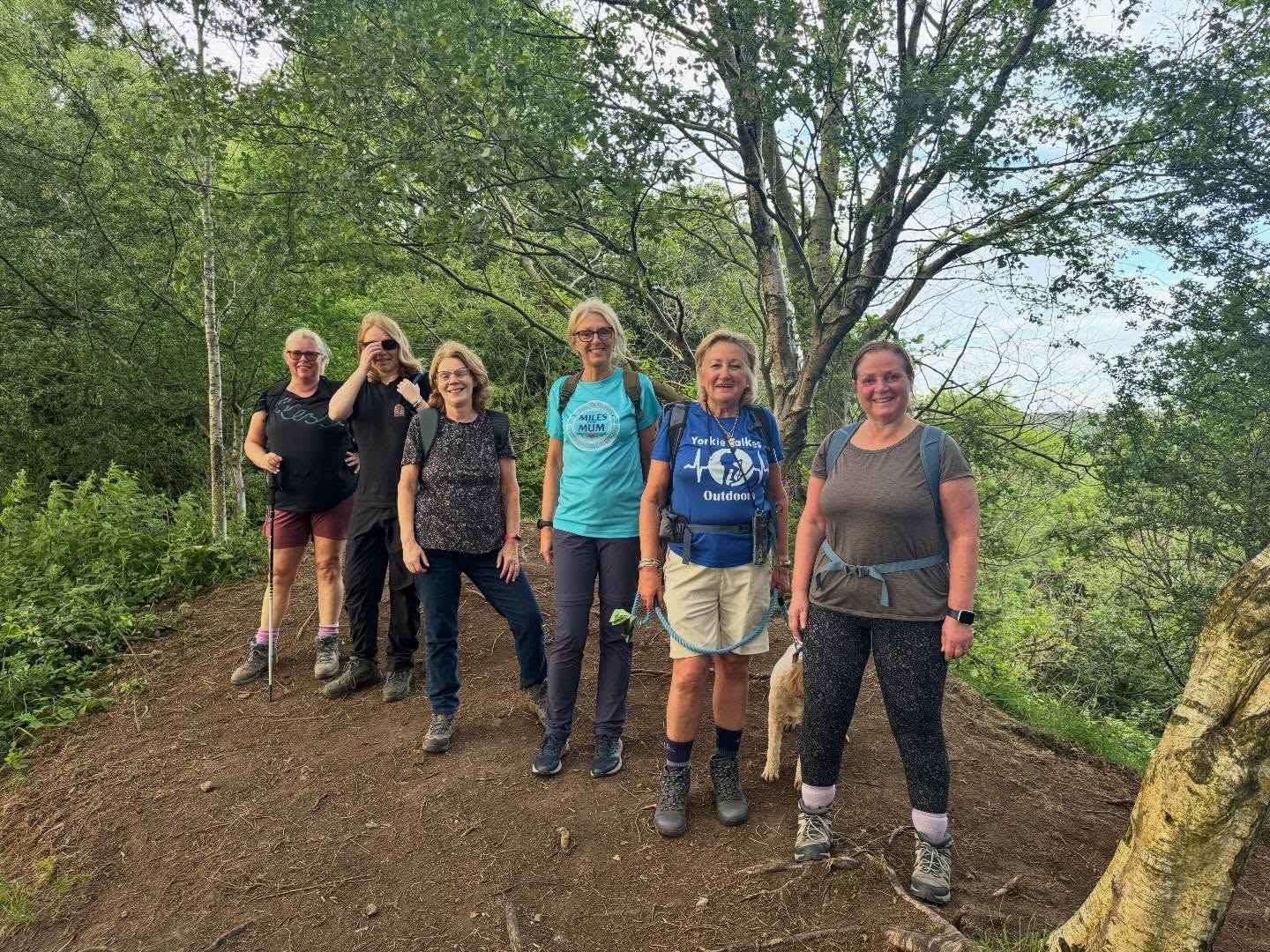 🌅 Who else loves these lighter evenings?
A beautiful walk up Hood Hill tonight, with birdsong, golden light and some stunning views along the way. 🥾
📍Kilburn Woods and Hood Hill - 5 miles and 800ft ascent
We’re out every Wednesday throughout the summer, come and see why these evenings are so special.
👇 What’s your favourite thing about walking on a summer evening?
https://www.yorkietalkies.co.uk/yto-evening-walks
#getoutside #YTO #guidedwalks #movement