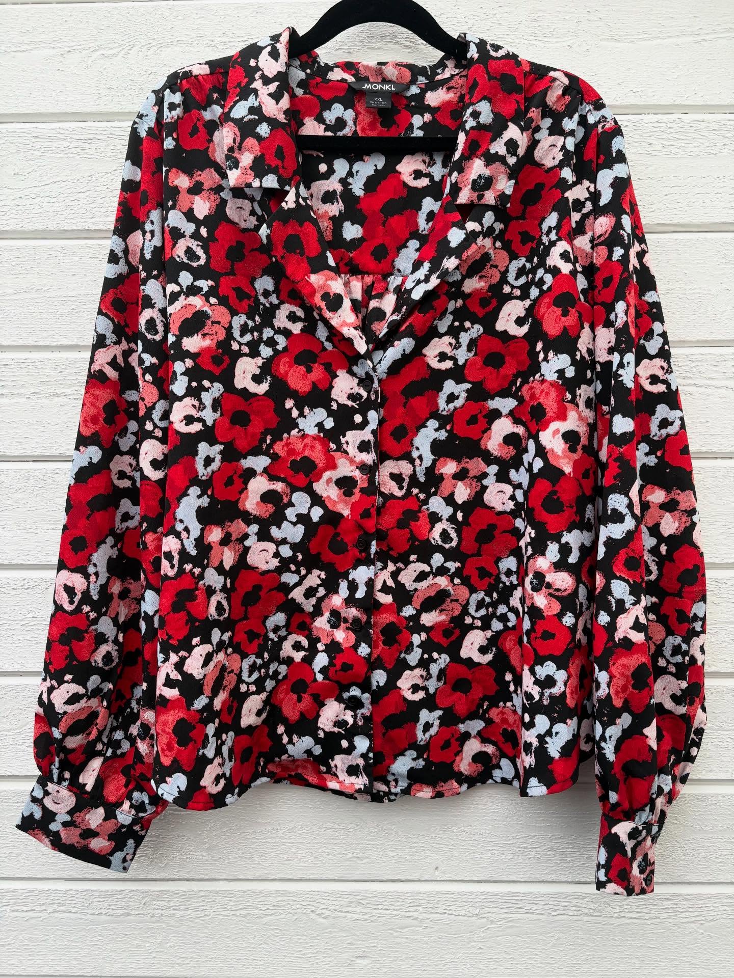 🌟🌸
SÅLD Röd blommig blus - strl XXL, MONKI, 179kr
Vit blus med blommor - strl XL, Indiska, 159kr
Linne med knappar - strl 44, CARIN WESTER, 199kr
Vit klänning - strl 44, CARIN WESTER, 249kr