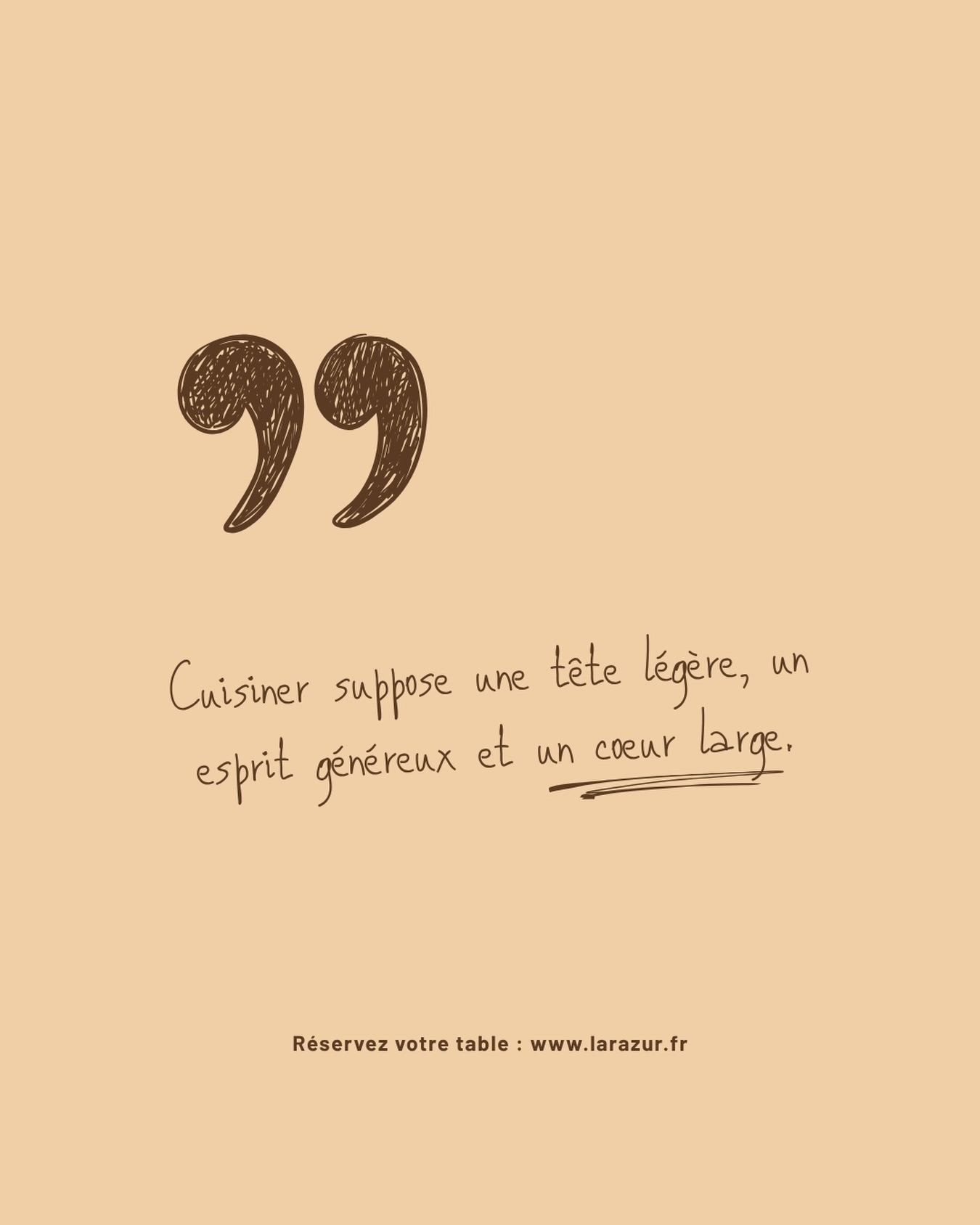 La cuisine la plus sincère est souvent celle qui se partage avec générosité 🥰
‣ Réservez votre table sur www.larazur.fr