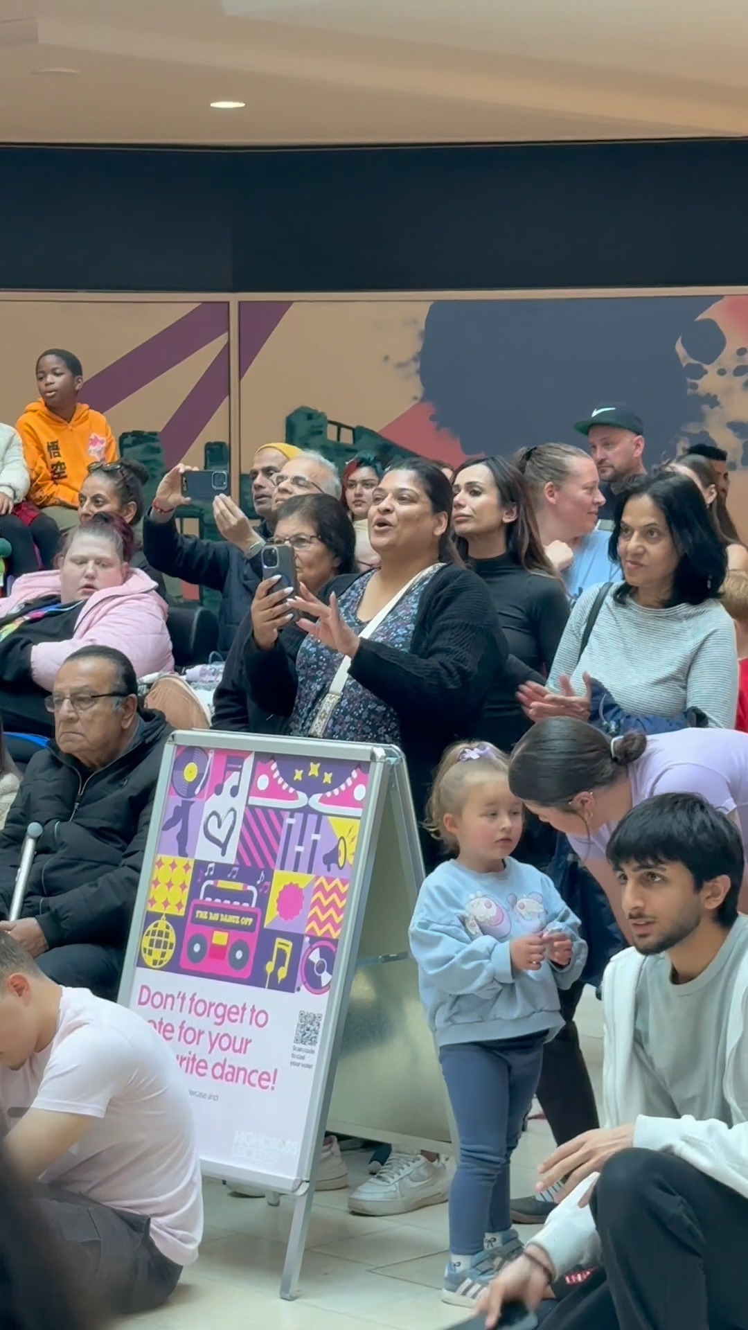 The Highcross Dance Showcase brought all the moves and all the vibes!💃✨
Highcross Leicester was full of talent, energy and amazing performances this Saturday. 🌟🎶 A huge well done to all the dancers who took to the stage and made the event so special. 👏🔥
Special thanks to our incredible hosts @reiss_livetoinspireloftus and @mslawrensky for keeping the energy high throughout the day 🎤🙌❤️
A big congratulations to our winners, Freedomfighters! 🏆🎉👏
#Highcross #Leicester #DanceShowcase 💃✨
