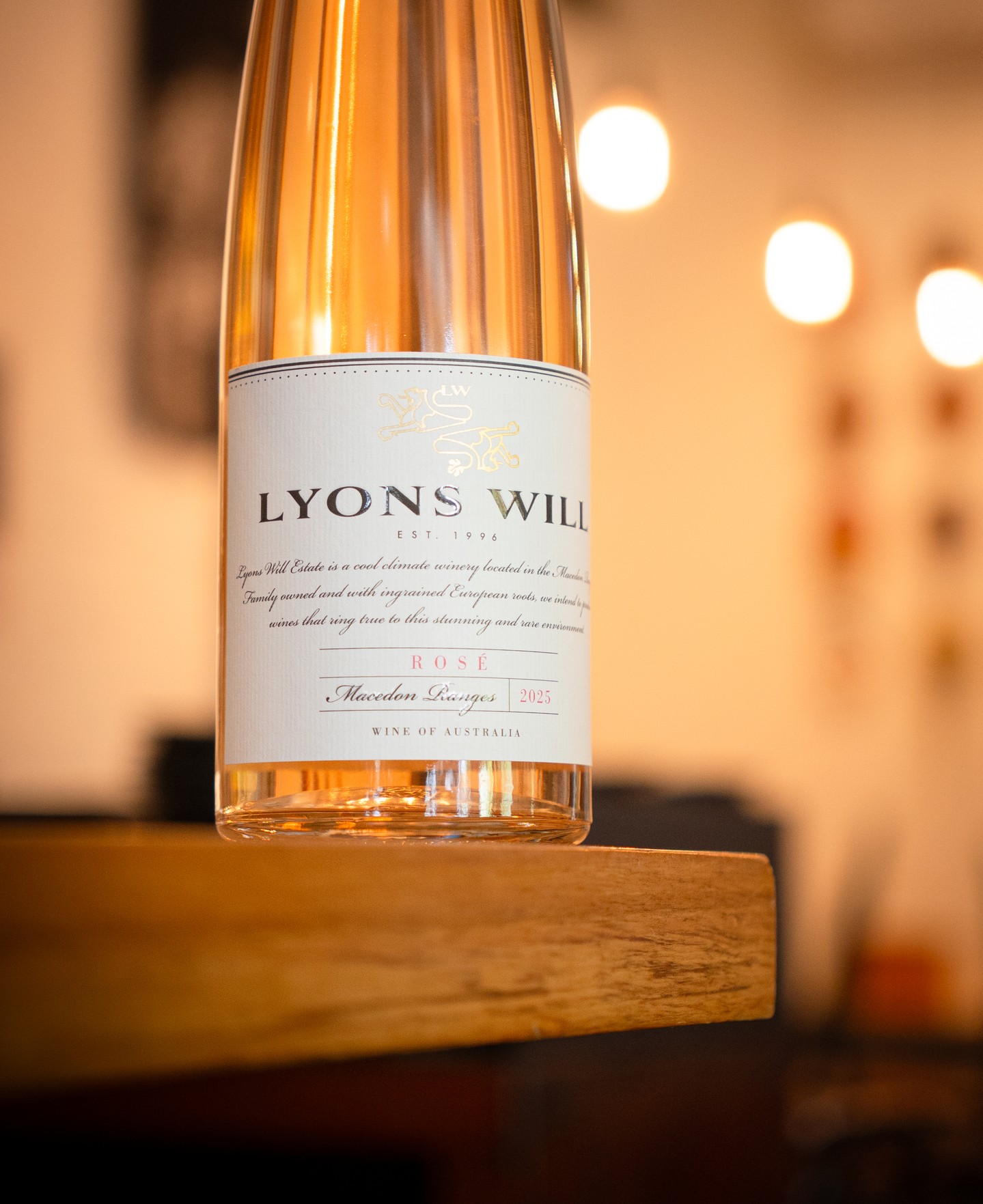 Up the road in Lancefield, @lyonswillestate have been making cool climate wines since 1996. Their Macedon Ranges Rosé: Pinot Noir and Gamay, made in the Provençal tradition is dry, delicate and fruit-forward, and was practically made to sit alongside sashimi.
Local producers, good friends of Kuzu, and exactly the kind of wine we love pouring.
#KuzuIzakaya #LyonsWillEstate #MacedonRangesWine #Rosé #WoodendEats #MacedonRanges