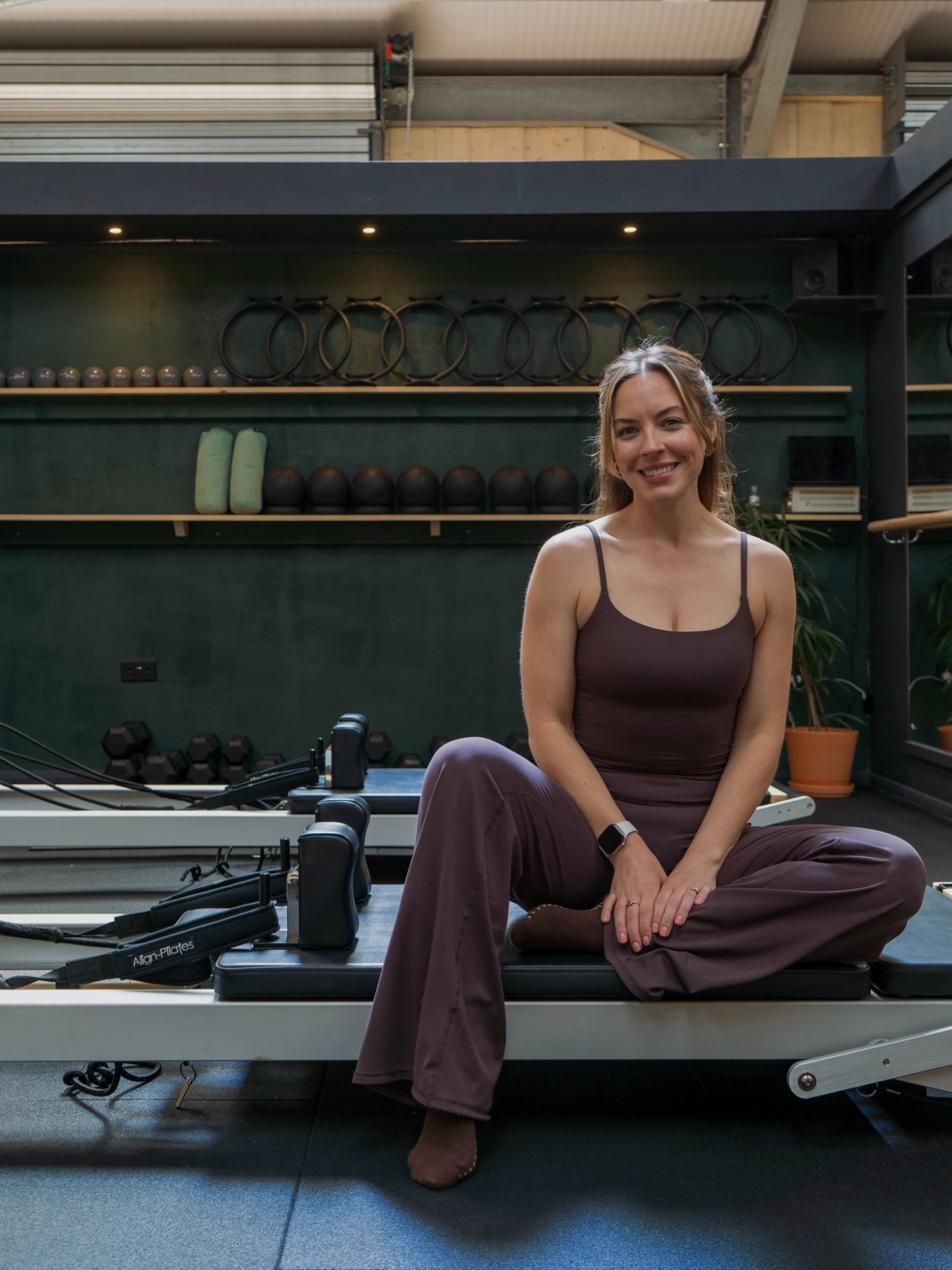 Reintroducing myself to our newest customers and followers.
Hi I’m Heather, your studio founder and director ✨
I have over 11 years of experience working within the health and fitness industry, predominantly working within injury rehabilitation and clinical based practises. My love of Pilates has come from my ballet and dance roots combined with specialist training in sports rehabilitation.
I absolutely love educating clients on movement and why we need to do certain exercises to better our health. I also love a good natter about all things health food and lifestyle!
As well as The Pilates Barn I also own @hdsportstherapy an injury and rehabilitation practice in Selby.
On a more personal note, I have a large passion for musical theatre and love of interior design, both of which shine through in my teaching and design of our beautiful Pilates studio ✨