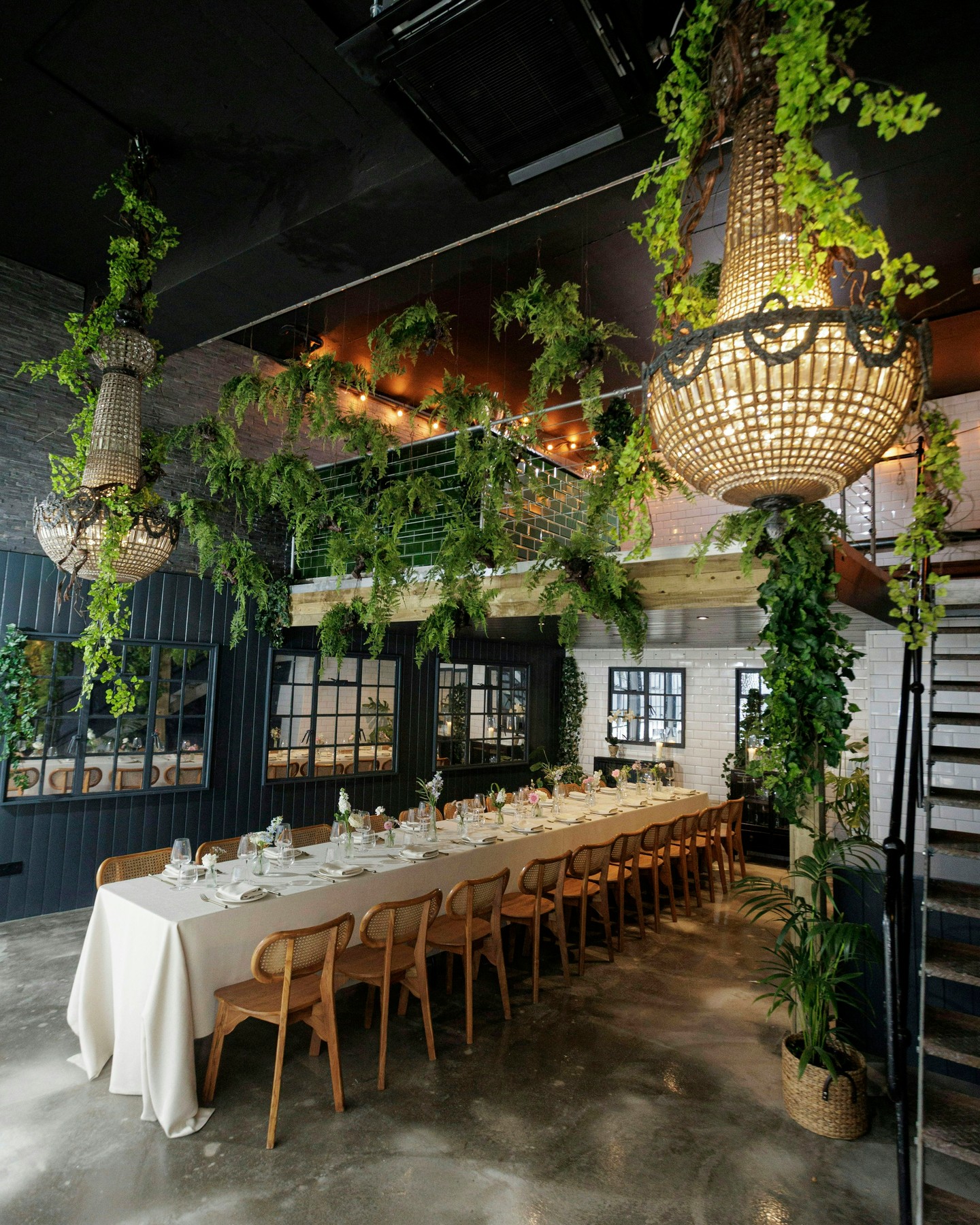 Meet One Smithfield. 💚 Our newest private event space at The Greenhouses in the City is an urban sanctuary like no other - natural light, abundant foliage, a private mezzanine bar and exclusive entrance, all within London's Square Mile. Ideal for parties for up to 40 guests.
Alongside, our intimate Barbican Greenhouse accommodates up to 18 - ideal for the smaller occasions that deserve just as much intention.
Two spaces. One address. Entirely unforgettable.
📍 The Greenhouses in the City, London EC1