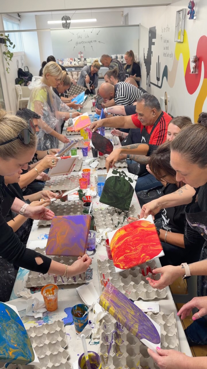 Fluid art. No experience needed. No awkward icebreakers.
Just your people, some paint, and an hour completely off screens.
We handle everything - setup, running the session, packdown.
You just show up.
Based in Newmarket, Auckland. Or we can come to you.
Corporate enquiries → link in bio.
#teambuildingauckland #corporateeventsnz
#fluidart #artescapenz