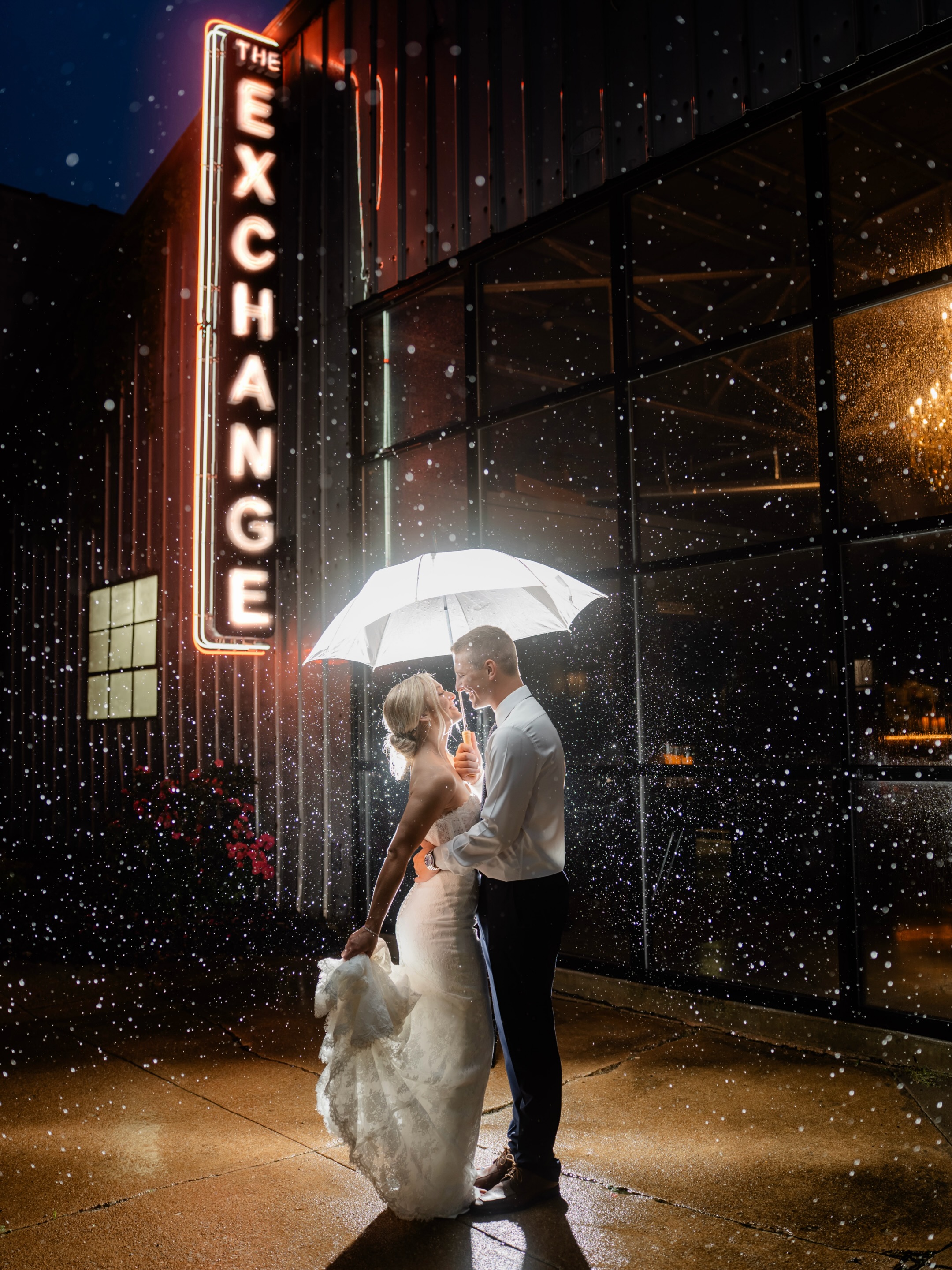 No amount of torrential rain could stop these two from having the absolute best day of their lives!
With the forecast calling for rain all day, we got incredibly lucky and were able to sneak in some portraits of Cale & Ellie before the downpour arrived.
The rest of the day was spent celebrating with family and friends, and everyone had an absolutely amazing time!
Congratulations, you two!
Ceremony | @oldkinderhookresort
Reception | @exchange_venue
Planner | @haven.m2b
Photography | @lighterfocus
Makup | @msmakeupartistry_
Dress | @normansbridal
Catering | el patron
Dj | @djayelite
#lakeoftheozarks
#lakeoftheozarksphotographer
#missouriwedding
#missouriweddingphotographer
#destinationweddings
