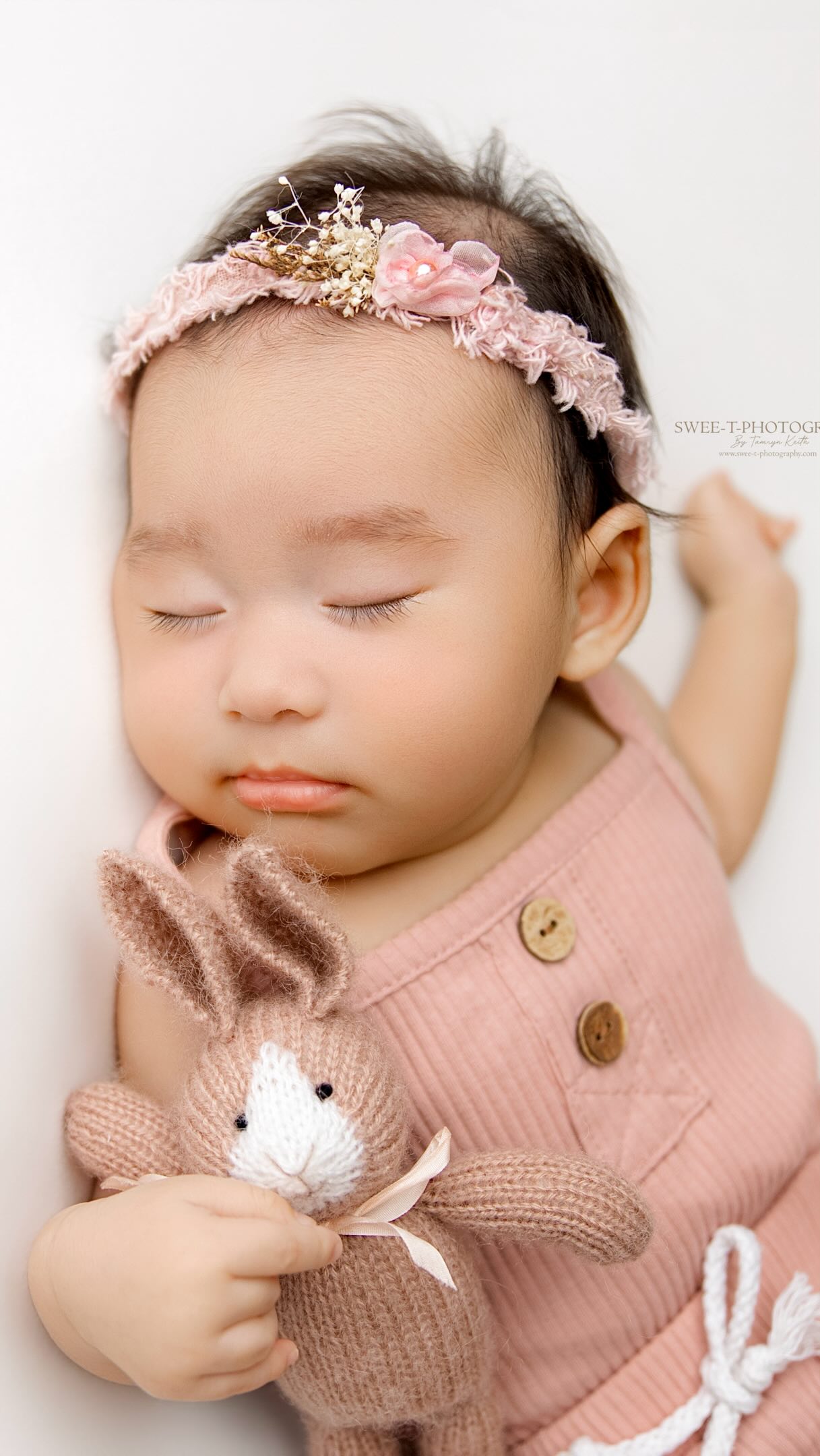 💗 Ellie, 3 months old
📸 © 2026 Swee-t-Photography Barossa’s Newborn Photographer
www.swee-t-photography.com
#barossanewbornphotographer #barossanewbornphotography #barossababyphotographer #barossamaternityphotographer #barossastudio