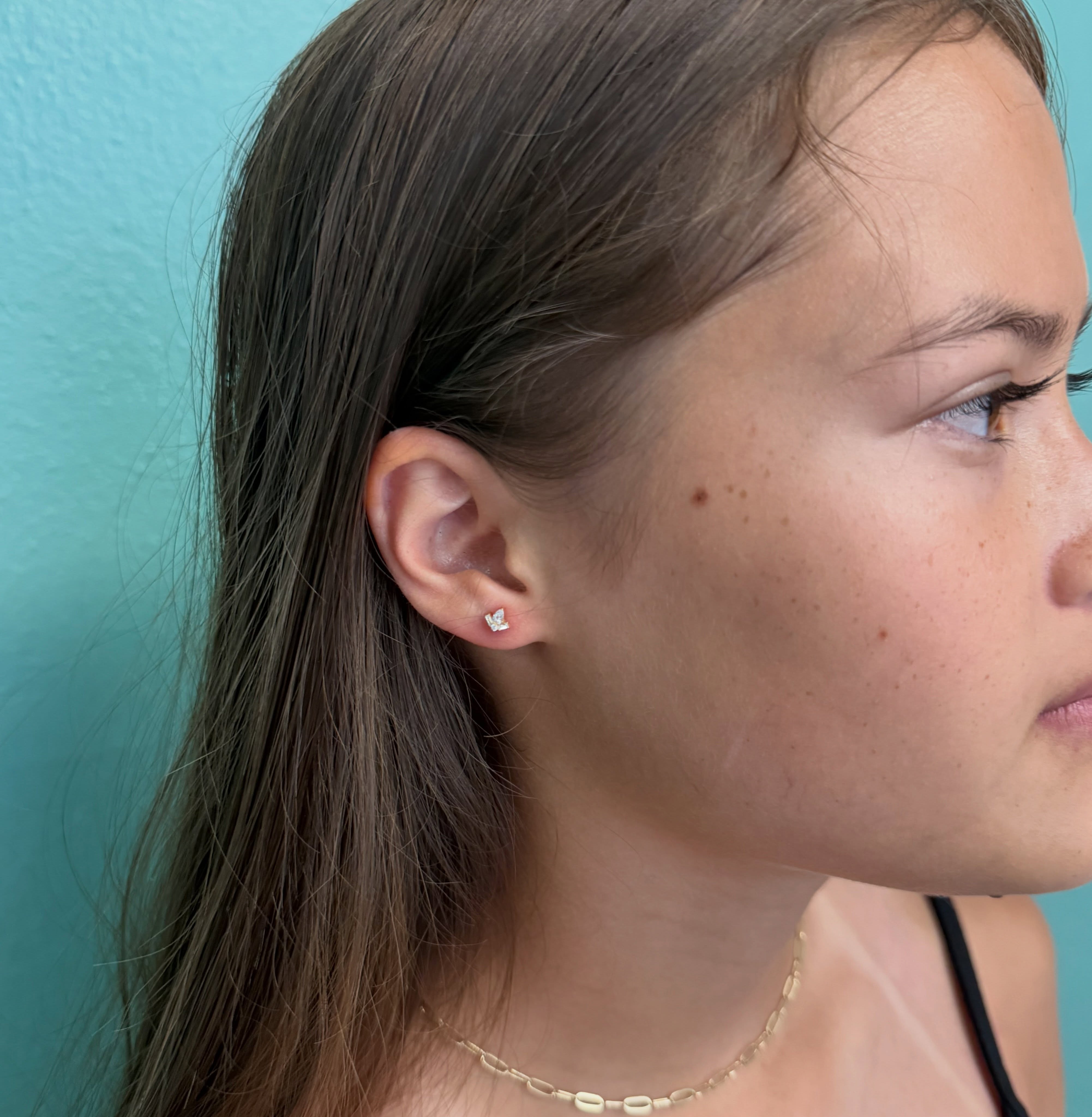 Madly in love with first time piercings and this top!
Come get pierced in our private piercing studio in downtown San Mateo!
Want something new but don’t need a piercing? We offer ear curation appointments as well 💕