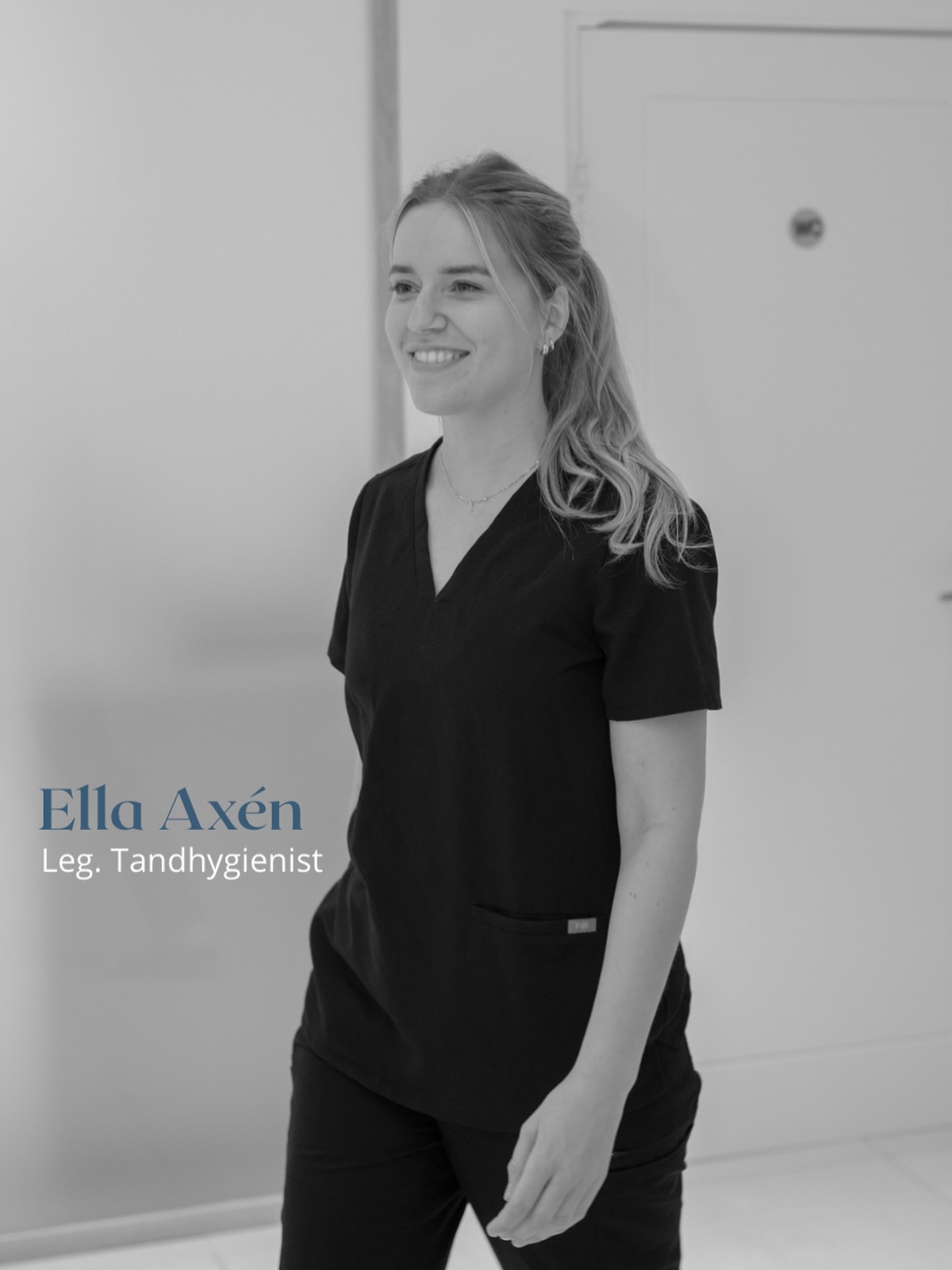 Ella, en av våra tandhygienister🤍
Med fokus på förebyggande tandvård och en trygg upplevelse för varje patient.