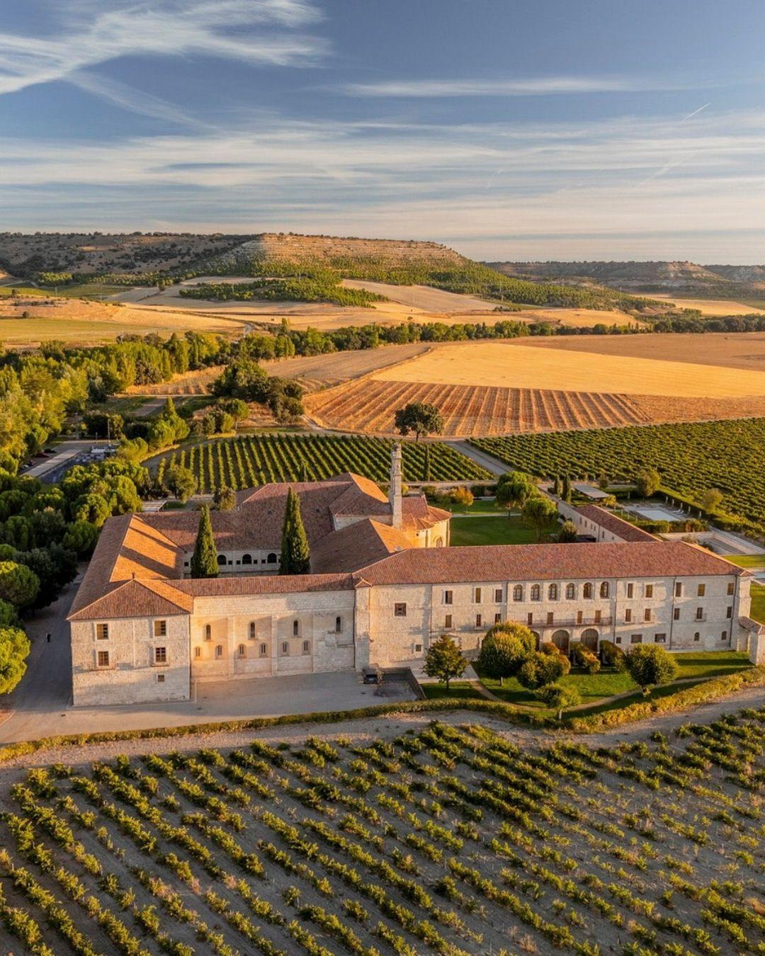 Ready to experience Spain beyond Madrid and Barcelona?
Abadía Retuerta LeDomaine in the Duero Valley is one of the properties we keep coming back to.
A historic estate surrounded by vineyards, Michelin-starred dining at Refectorio, private tastings and cellar visits, a spa set within a 12th-century abbey, and one of the best hotel pools in Spain.
Just two hours from Madrid (and still under the radar).
Get in touch to learn more. Your world, within reach.
#AWorldWithinReach #SmartFlyer #Virtuosoltd
.
.
.
.
#spaintravel #luxurytraveladvisor #europetravel #winetravel #boutiquehotels
