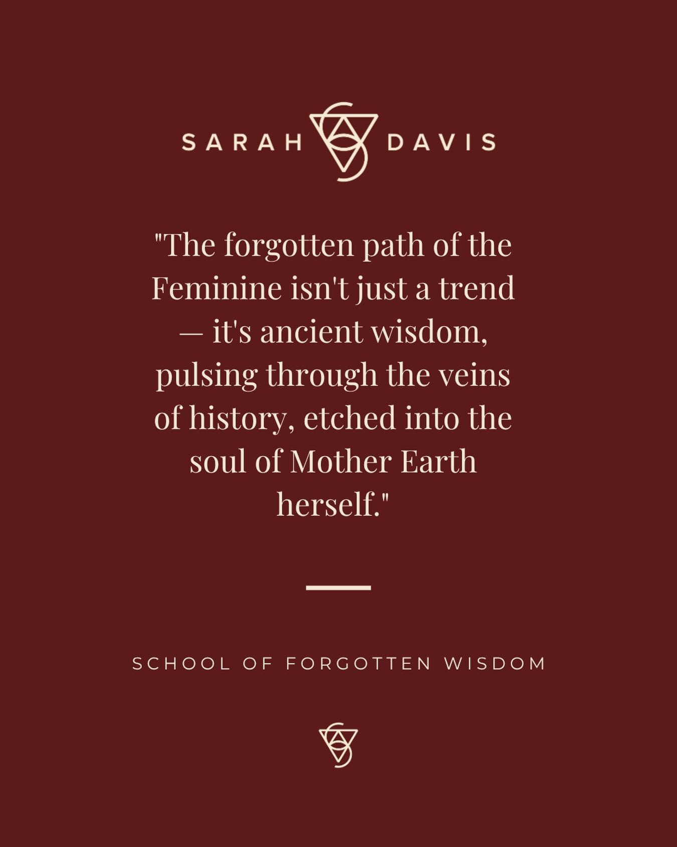 Ten years ago we may have called this “woo woo”!
Now I can’t imagine living any other way.
This remembrance lives in our bones, our wombs and our hearts! What was once forgotten is now a way of being 🌹
#schoolofforgottenwisdon#ancientwisdom#sacredfeminine#wombwisdom#remembering