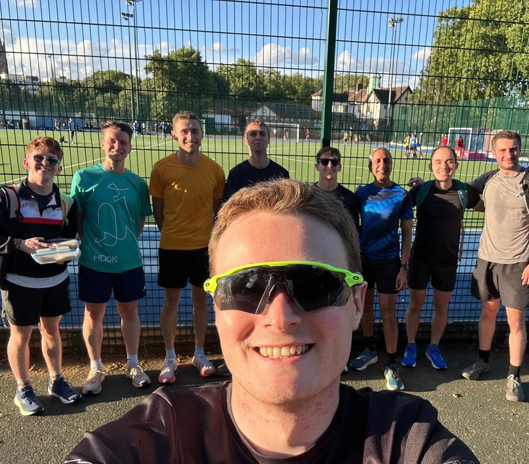 Tuesday intervals ๐ Well done everyone and a big thank you to Dylan, Harriet and Denny for hosting our sessions!
.
#runningclub #intervals #running #socialrunning #runlondon