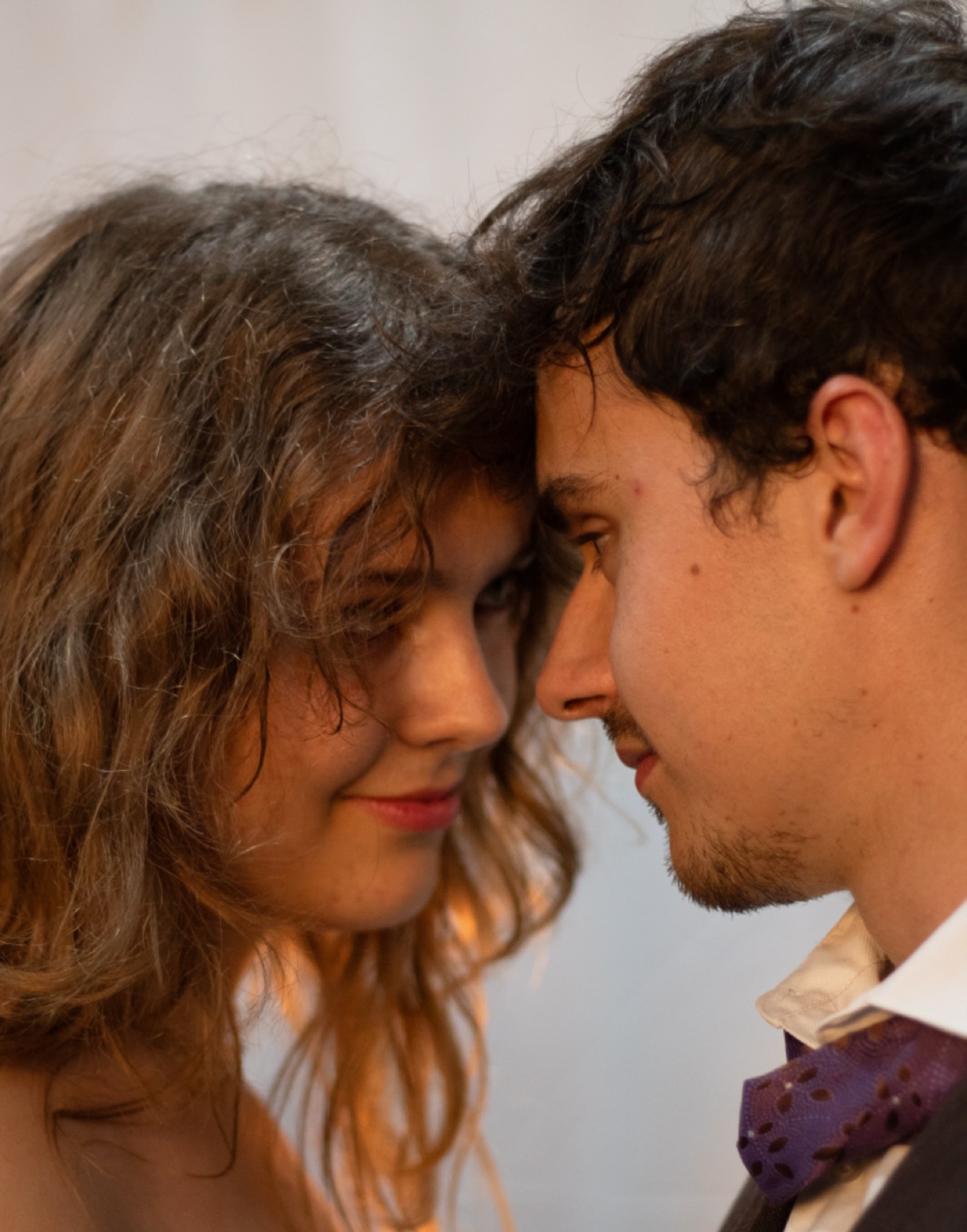 ✨ CAST 1 – CHRISTIAN & SATINE ✨
Retrouvez Amaury @amaurylescure et Solveig @solveig_amb dans les rôles de Christian et Satine dans Rouge Romance au Théâtre Aleph.
Au cœur du cabaret, une rencontre va faire naître un amour aussi sincère que bouleversant. Entre ambition, liberté et passion, Christian et Satine devront suivre leur cœur dans un monde où tout semble vouloir les séparer. ❤️✨
📍 Vendredi 26 juin 2026 à 20h30
📍 Samedi 27 juin 2026 à 15h00
📍 Lundi 29 juin 2026 à 21h00
🎟️ Billetterie disponible dans la bio du compte Instagram :@lco_comedie_musicale
Mise en scène & chorégraphie : @yohananeige
Direction musicale : @lucie_wdrmr
Photos par @candicefbch
#ComedieMusicale #RougeRomance #SpectacleMusical #Cabaret #TheatreMusical