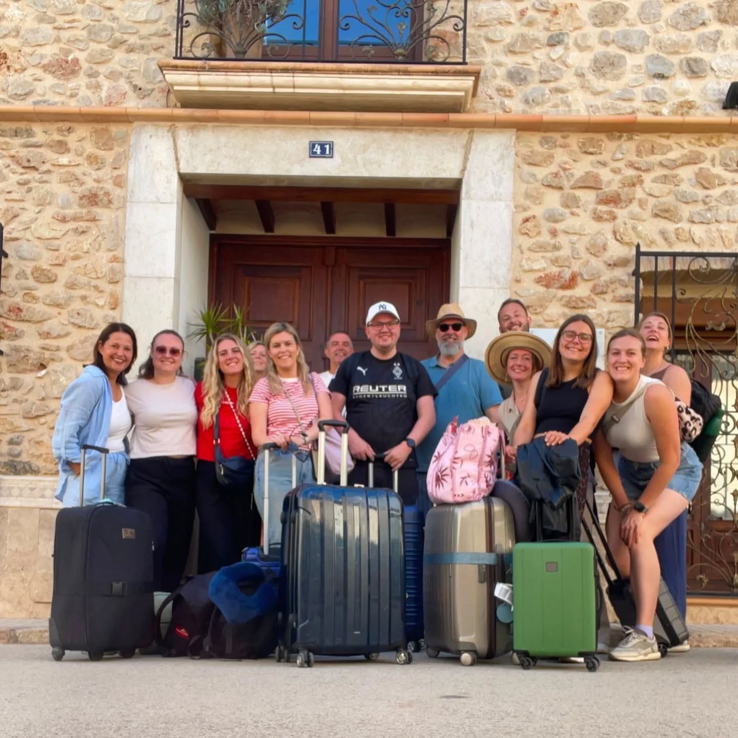 Over the past 4 days, we had the pleasure of hosting 11 enthusiastic teachers. We enjoyed it.
#teambuildingactivities #enjoyed #limburg #casarural #bedandbreakfast