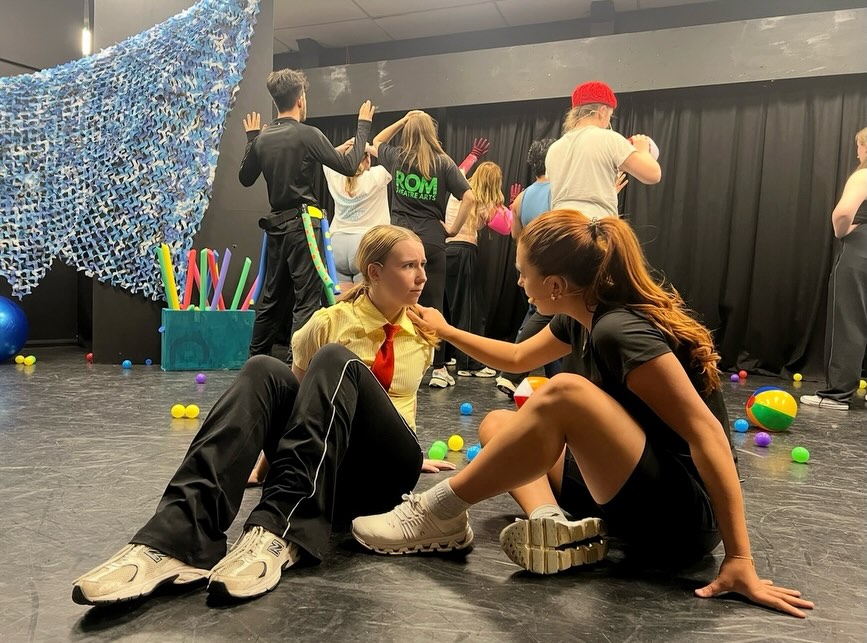 The final week before show time ✨
Tech week is here, and the cast and creative team are busy bringing SpongeBob The Musical to life. Not long now until audiences head to Bikini Bottom.
Tickets still available via our website 🧽 #spongebob #triplethreat #musical #romtheatrearts #techweek