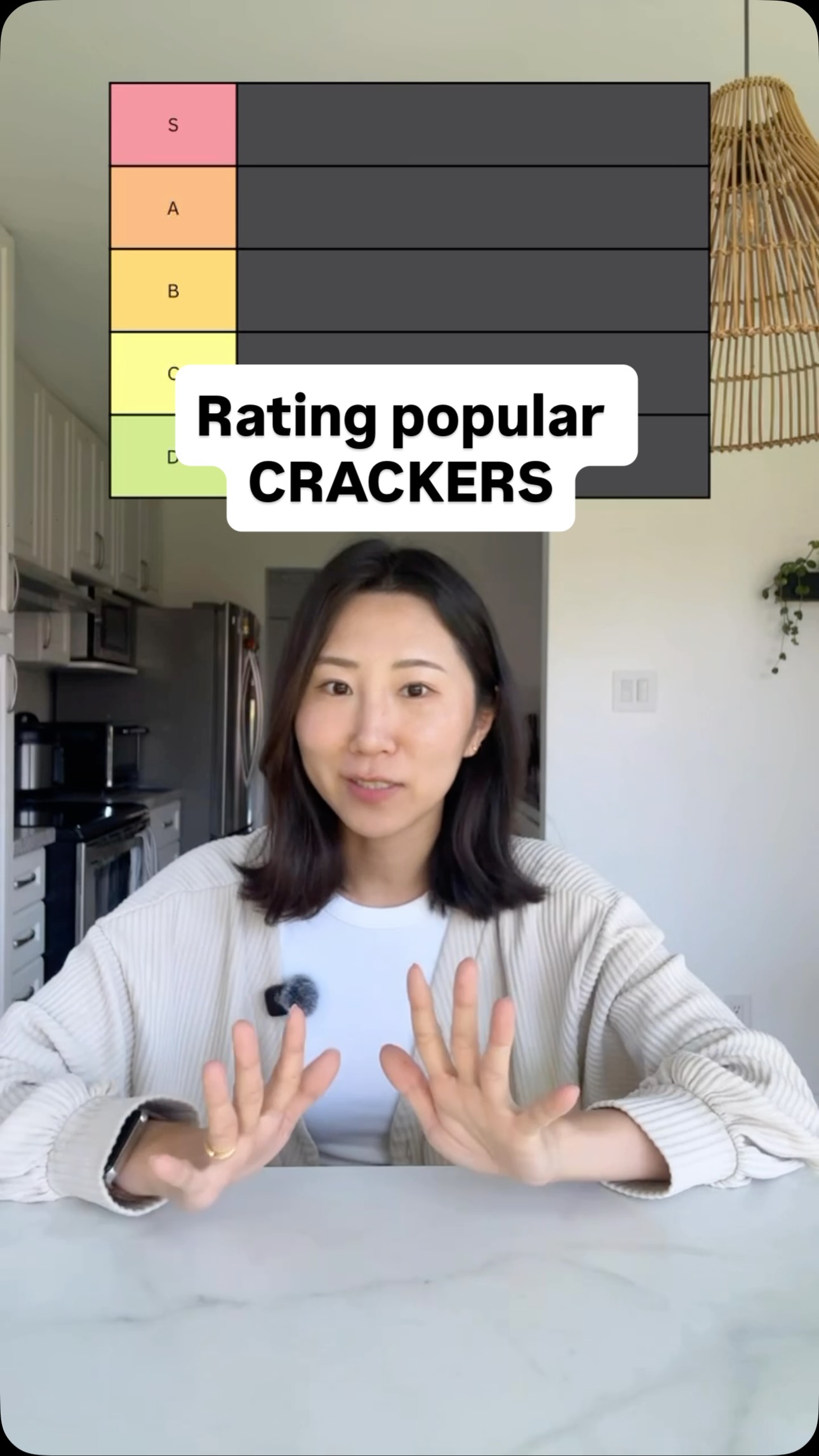 Rating popular crackers, tier list edition featuring Ritz, Premium Plus saltines, Wheat Thins, Triscuit, Breton, Goldfish, and Cheez It
#nutritiontips #healthysnacks #insulinresistance #highprotein #highfiber