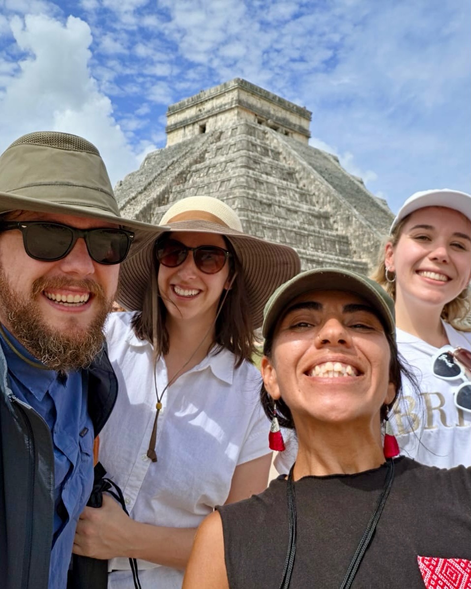 Chichén Itzá has a way of making you feel like you’ve stepped into something ancient and mysterious 🏛️✨
Every stone holds a story, every structure hides meaning, and nothing here is just by chance 🌞
From astronomy to sacred rituals, this place still keeps many secrets of the Maya civilization… and that’s exactly what makes it so fascinating 💛
A Wonder of the World that still feels full of mystery today 🌿