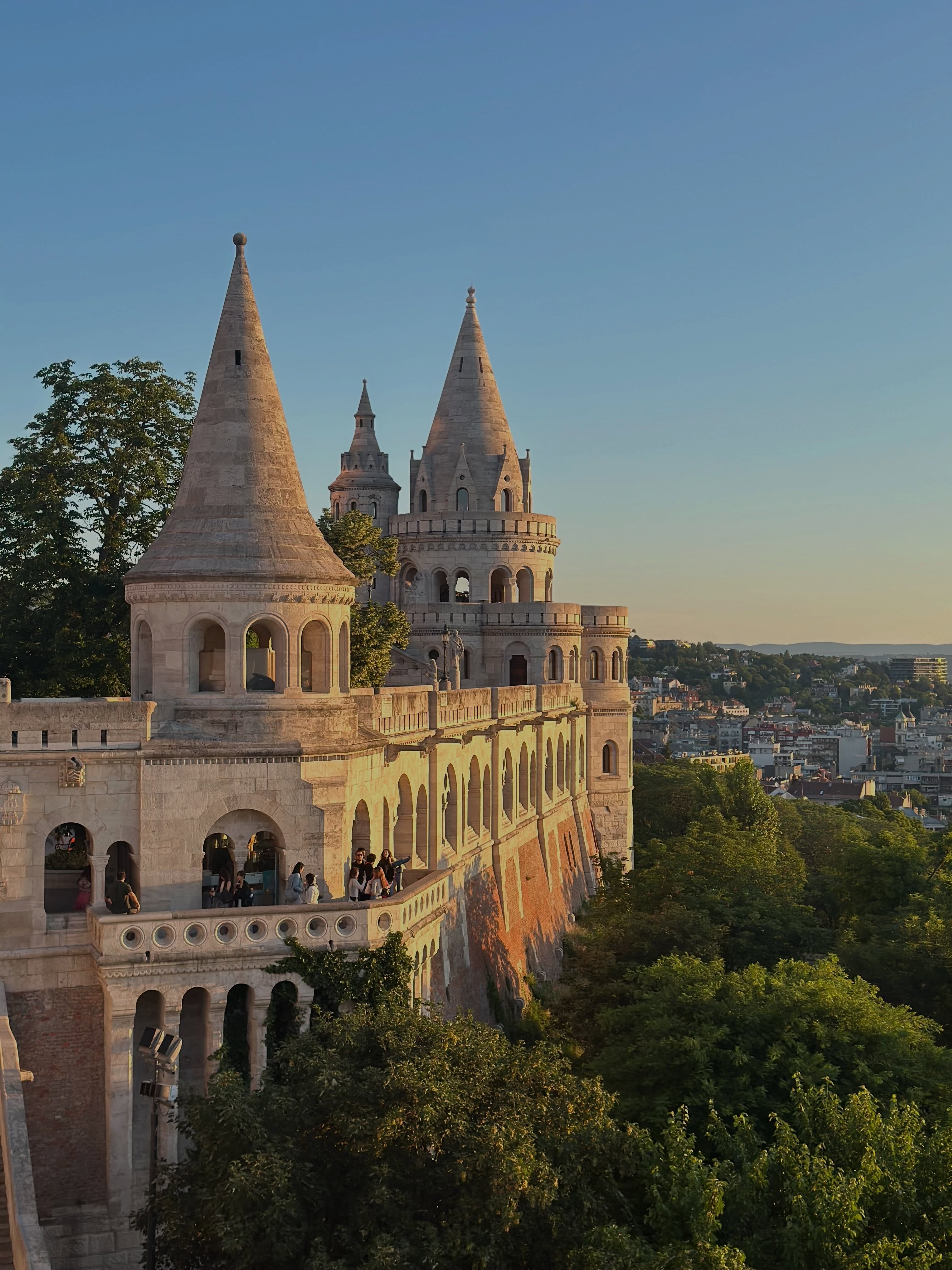 Budapest 🇭🇺🫶🏻🤍✨
A much needed little break - thanks for all the little tips my clients have shared with me because I literally didn’t do any research before we went and wanted to wing it ☺️
To my lovely clients, as I’ll be away for 3 weeks in September, please book in advance to avoid any disappointment 🤍
#budapest #budapesthungary