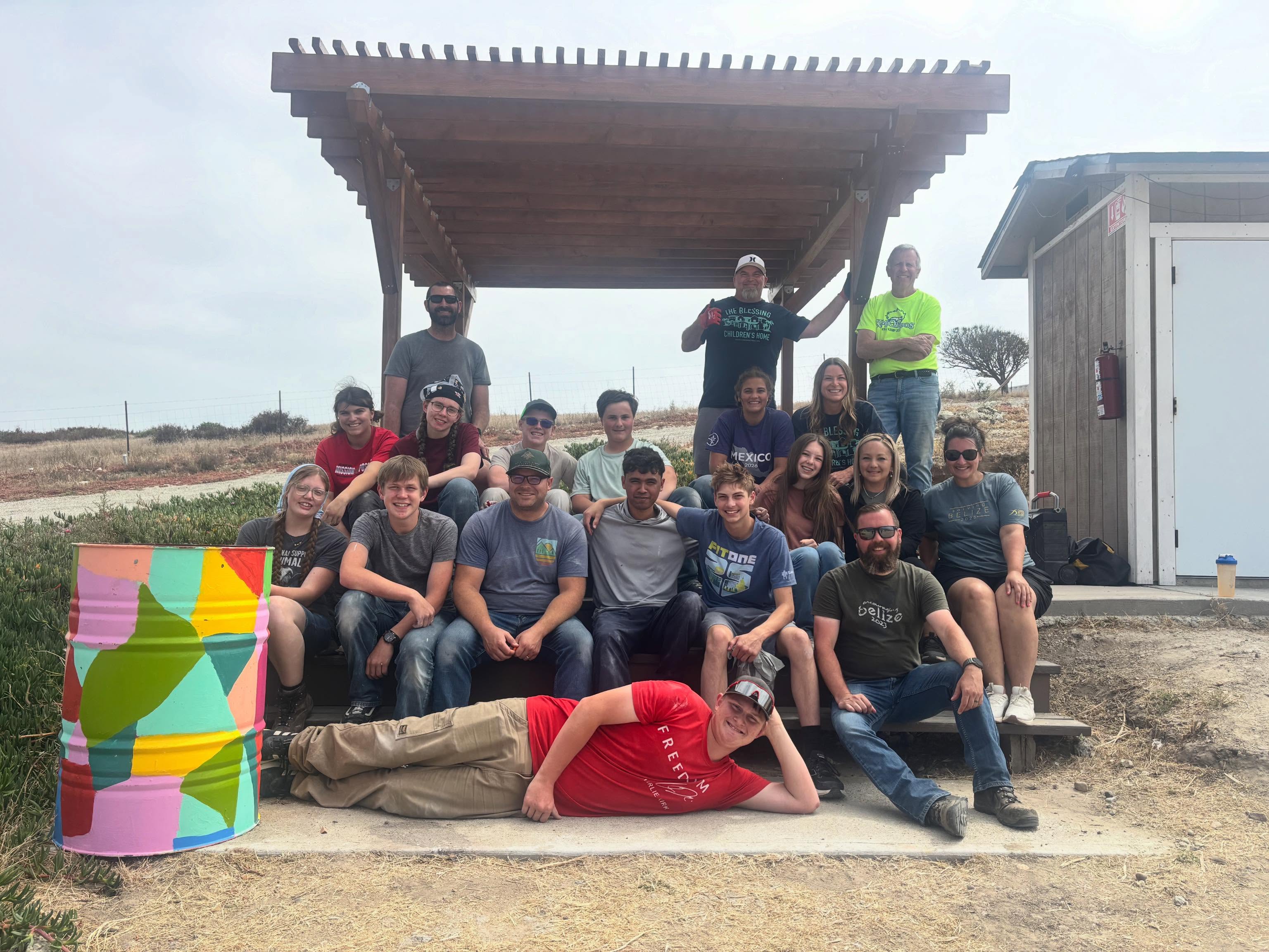 Thank you MUCHO to our amazing team from Deer Flat Church of Idaho🎉 This group built a pergola, did drywall & insulation in the Family House, spread gravel & spent some fun quality time with our kiddos! What a blessing to see these friends again after 2 years- a lot has changed around here! All the glory to God for the incredible ways He provides for His children🙌❤️🙏🏻
