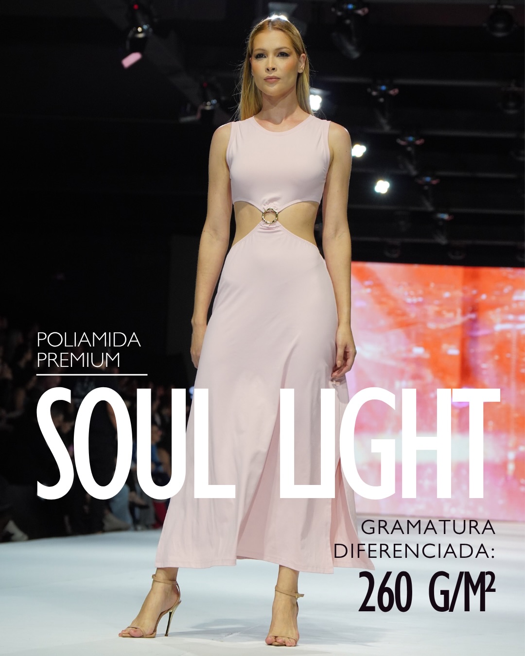 Quando conforto, elegância e performance se encontram, o resultado é uma malha que transforma coleções.
Com gramatura diferenciada de 260 g/m², o Soul Light oferece mais estrutura, menor transparência e excelente acabamento, garantindo peças que valorizam o caimento e entregam mais segurança ao vestir.
✔ Poliamida premium
✔ Proteção UV+
✔ Toque macio e confortável
✔ Não precisa passar
✔ Alta resistência e durabilidade
✔ Versatilidade para moda, fitness, beachwear e muito mais
Uma malha desenvolvida para quem busca qualidade, praticidade e sofisticação em cada detalhe.
Soul Light: mais valor para suas coleções, mais confiança para seus clientes.
#SoulTextil #SoulLight #MalhaPremium #Poliamida #ModaFitness