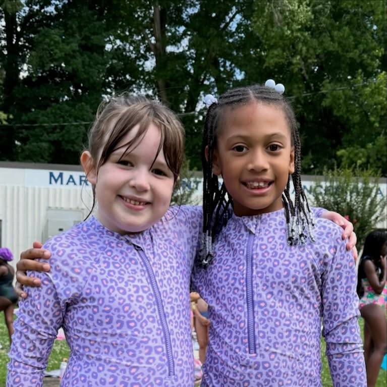 The sun came back out just in time for Water Day! 💗🌊