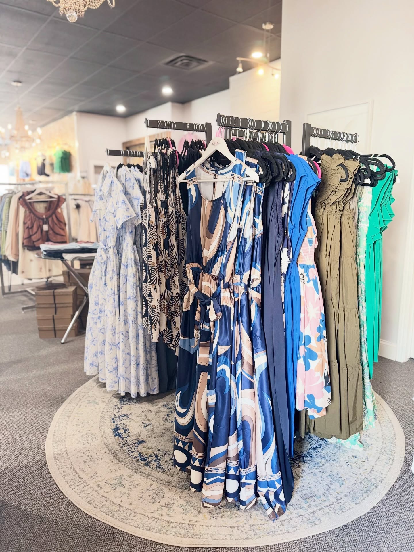 Dresses — the one and done fashion item that makes us look like we’ve spent hours getting ready. 💃 Stop in and shop our selection!
#dresses #ladiesfashion #womensfashion #maxidress #mididress