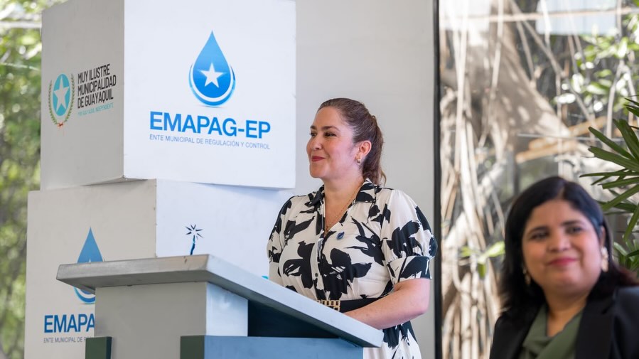 Las mejores soluciones surgen cuando el conocimiento se convierte en acción. 🌱
En el III Encuentro Sostenible, desarrollado junto a EMAPAG-EP, líderes, expertos y representantes de distintos sectores compartieron perspectivas sobre los desafíos y oportunidades que marcarán el futuro de nuestras ciudades.
Un espacio para reflexionar, conectar ideas y promover iniciativas que impulsen un desarrollo más sostenible, innovador y responsable.
En ECOTEC exploramos el conocimiento, lideramos con propósito y transformamos el futuro.