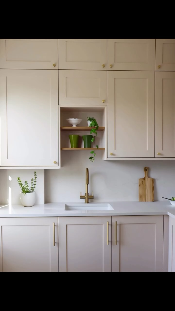 Nearly a like for like replacement and yet, the space looks so much bigger, brighter and more importantly modernised!
Timeless solid timber shaker kitchen cabinets built to the ceiling, hidden appliances, quartz worktops and brass hardware have transformed this small kitchen.
Yes, it’s different to my usual colourful and highly textural style, but that’s the beauty of the exercise, I work to a client’s brief and with this comes variety 😊
#timeless #classic #shakerkitchen #kitchen #kitchendesign #interiordesign #interiordesigner #interiordesignerlondon
