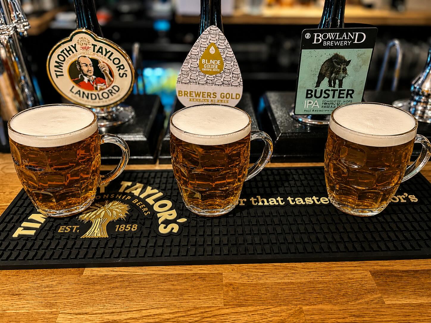 This weeks Cask Ale selection! 🍺
• Timothy Taylor - Landlord
• Blackedge Brewery - Brewers Gold
• Bowland Brewery - Buster IPA
#realale #caskale #rivington #anglezarke #yewtreeinn