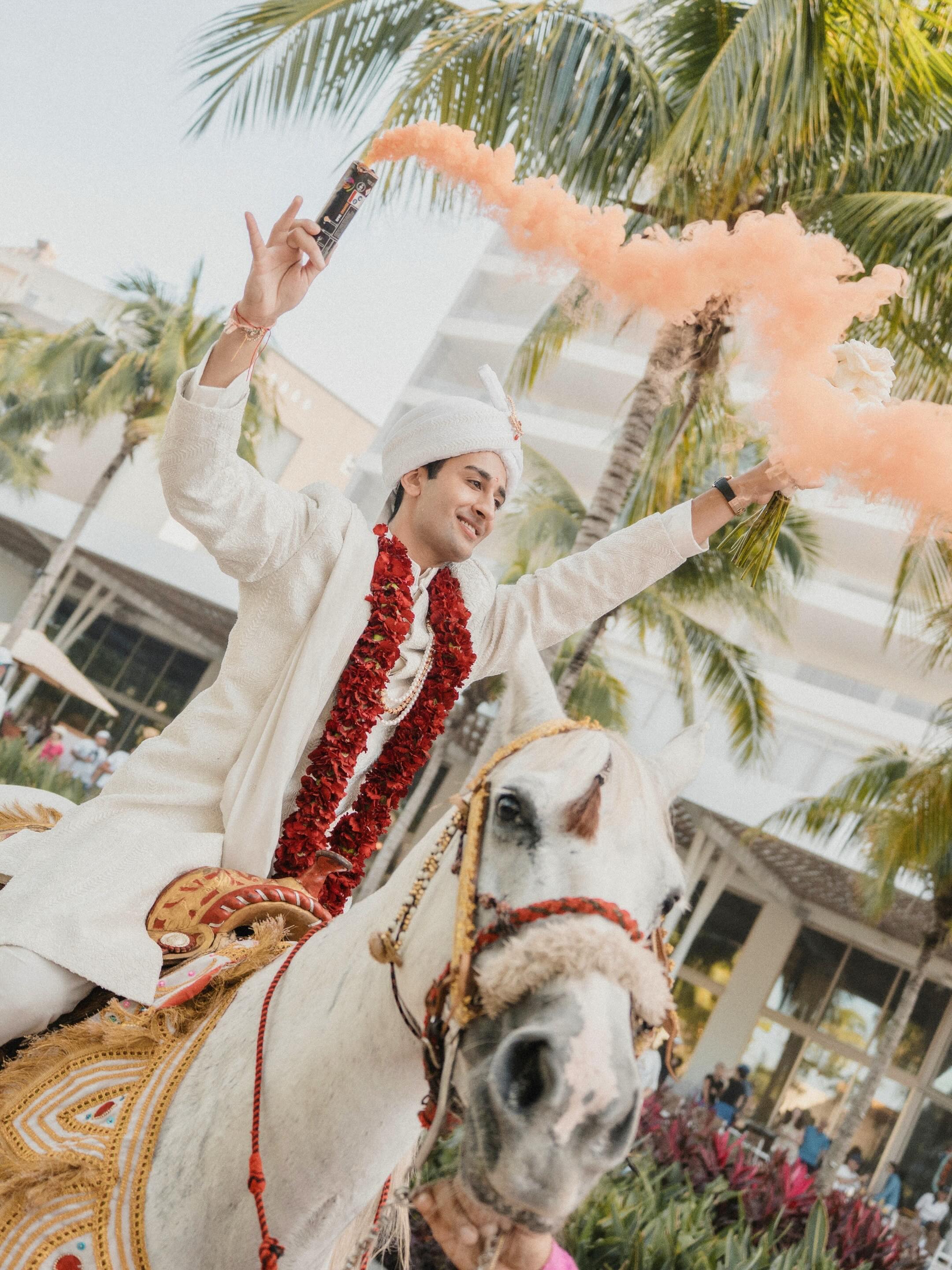 A procession made to be felt first.
Nishal’s baraat brought together tradition, sound, and a crowd that turned the path ahead into part of the celebration.
Photo & Video: @ruiz.films
Travel: @shaadidestinations
Planner: @jccastilloweddings @marielyqweddings @isa.weddings
Creative Design: @al_eventstudio
Decor: @thehouseofcastillo @zunigadecocancun @velveteventsdesign
Glam: @danidelgadomakeupartist
Mehndi: @lotomehndi
DJ: @djmixu92
AV: @ohmmexico
Catering: @patravalicancun @lospocketsmx
Entertainment: @everbloom.entertainment @drumsinparadise
Stationery: @weddingscreativelab
Venue: @garzablanca.cancun
#RuizFilms #Baraat #IndianWedding #SouthAsianWedding #cancunwedding
