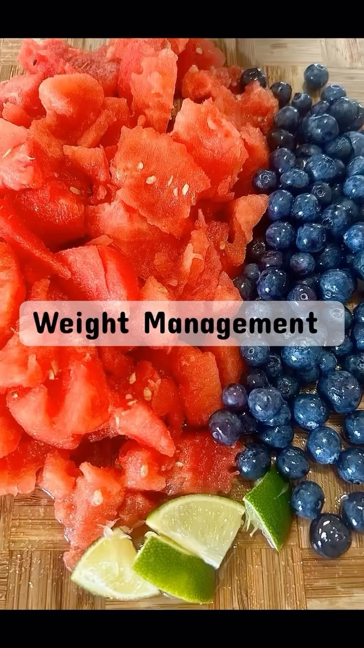 Lose that weight! #juicingrecipes #weightgoals #watermelon #blueberries