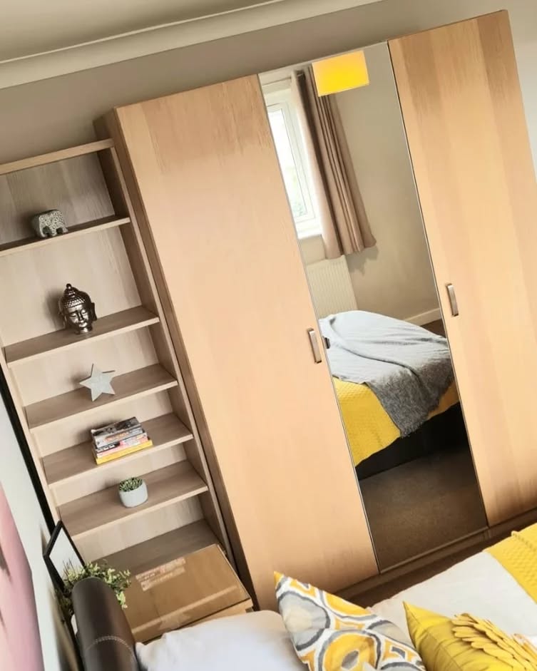 With some great storage in our rooms you can display your nick nacks with pride ππ°οΈ