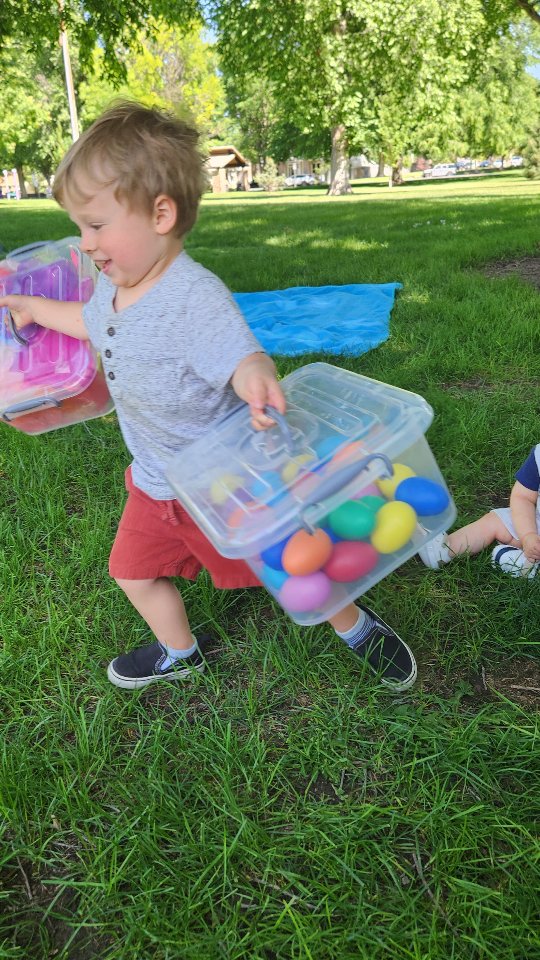 Our kick off week of Music & Movement in the Park 🌳 was a BLAST!! 🥳
If you missed it - no worries!! Join us again this Friday ( June 12th) at 10AM, Main Park in Windsor (Locust St) 🤸♂️
This week's theme? Fun on the Farm! 👩🌾🐮🚜 We will be singing about animals, crops, and more! Join us for instrument play, singing and dancing 🕺
💲Admission is FREE for families!
🌐Register and/or donate at MsKaylasMusicRoom.org
Tag a friend who's kids would LOVE a little shady outdoor jam time! 🗨
See you on FRIDAY!
#musicinthepark
#freeactivitiesnoco
#familyactivitiesnoco
#musicandmovement
#mskaylasmusicroom