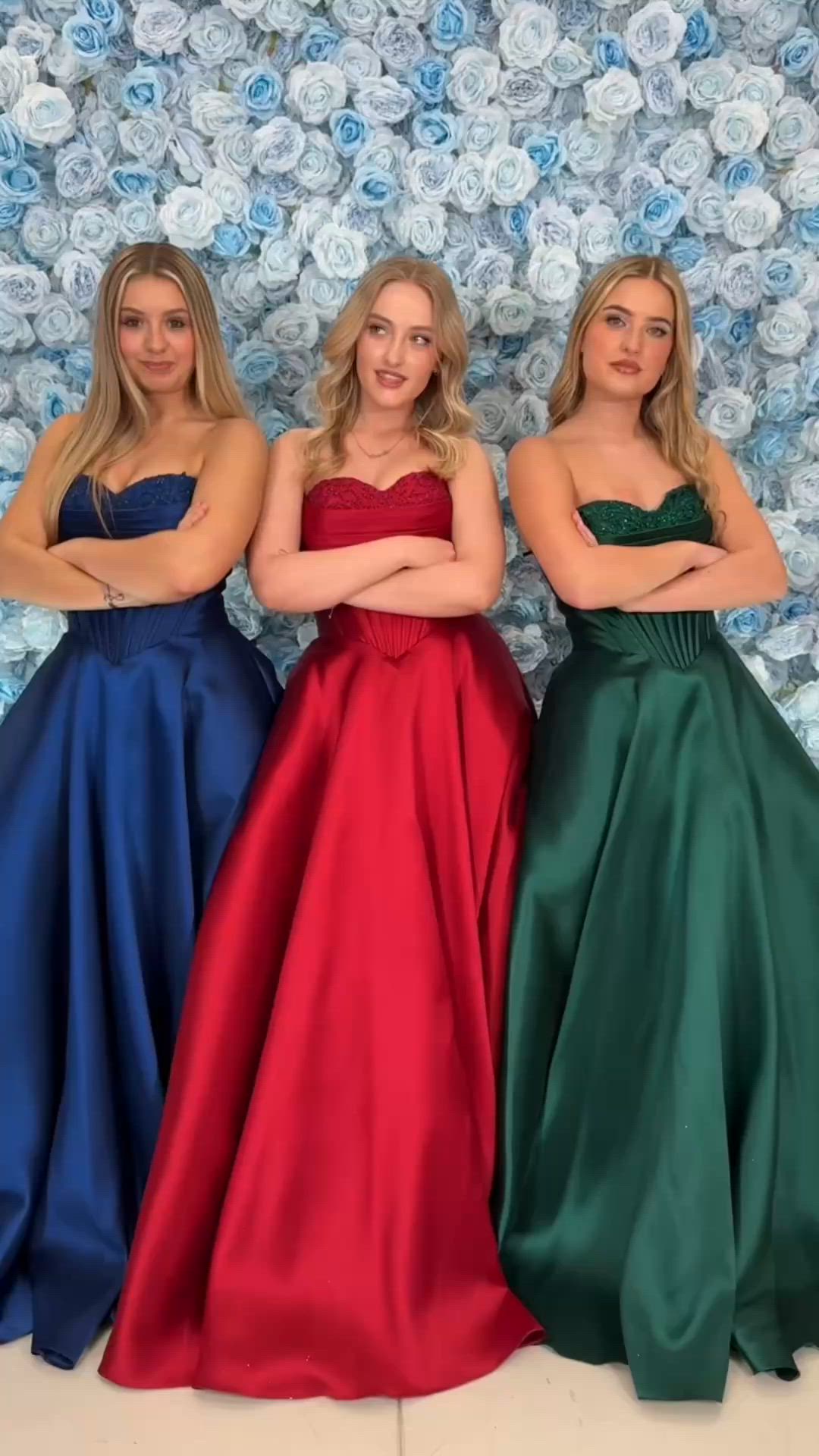 Prom dresses are made for dancing in 🤩
Please follow our TikTok @ Lilysboutiquesheffield to see more behind the scenes🩷